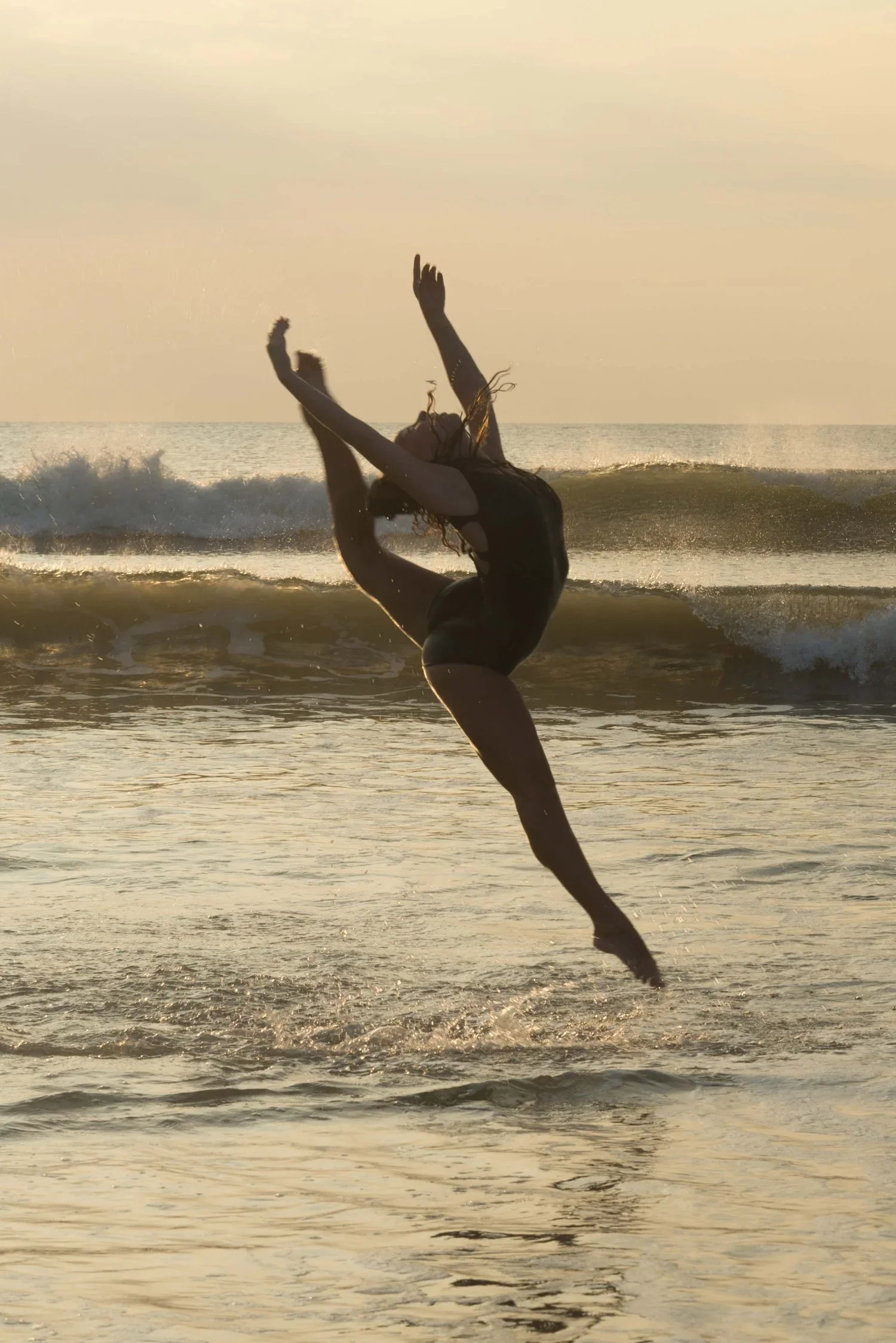 Andy Leverett Photography Ballet Beach Leap.webp