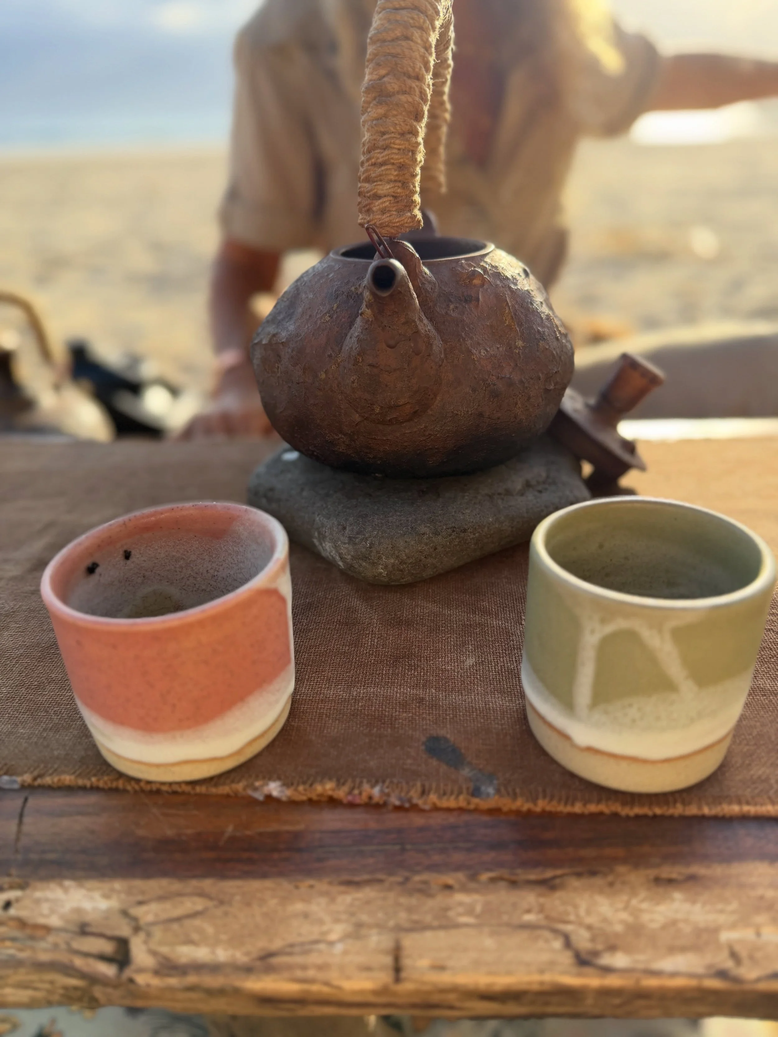 Yesterday, on the full moon and partial eclipse, I was honoured to greet the day with the lovely @heidi.lampard for a personal tea ceremony on the beach.

Heidi&rsquo;s tea experiences are truly special, filled with heart, care and devotion. I&rsquo;