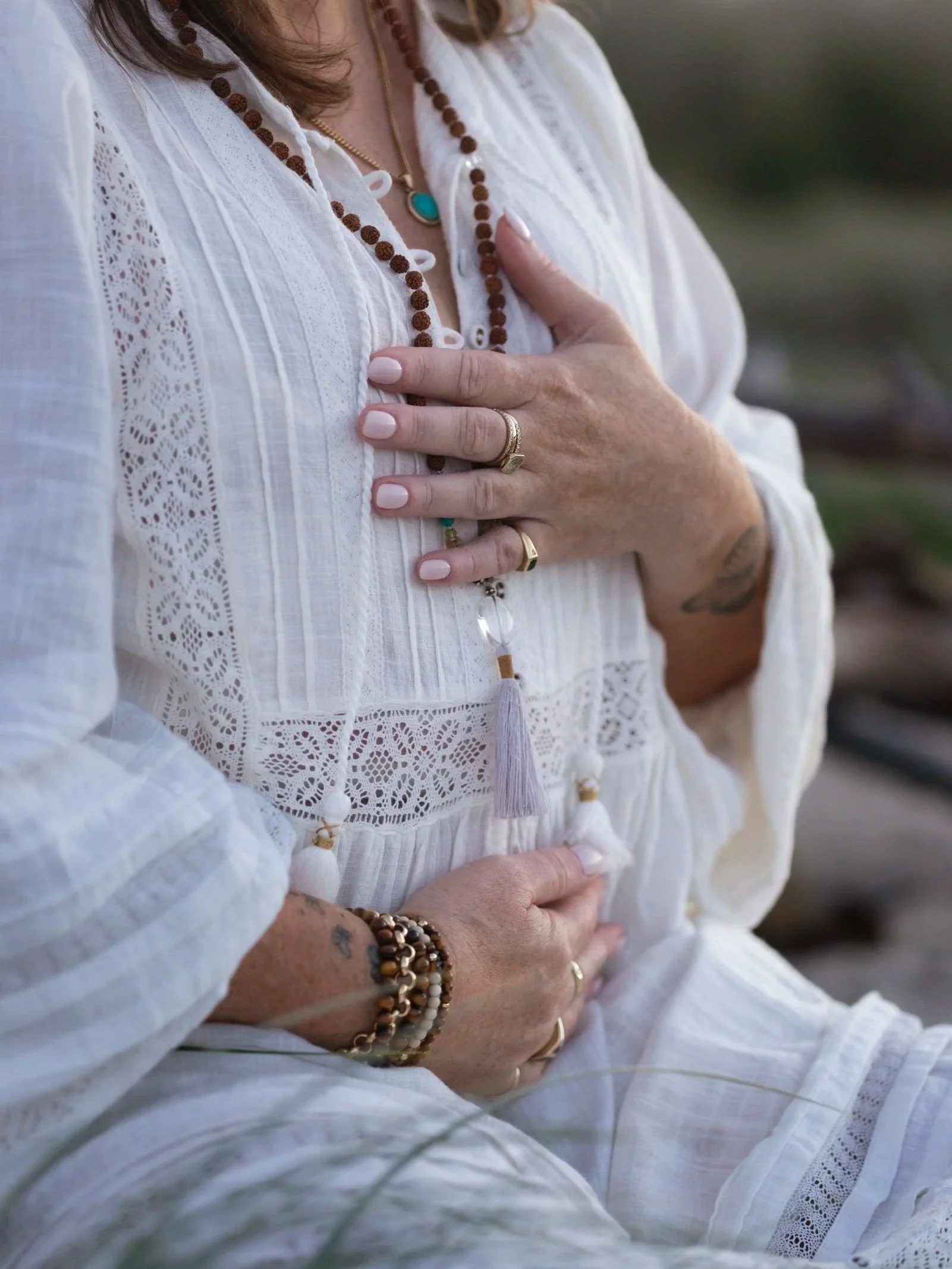 Melena Birtles, founder New Day Vibes practicing breathwork and meditation.