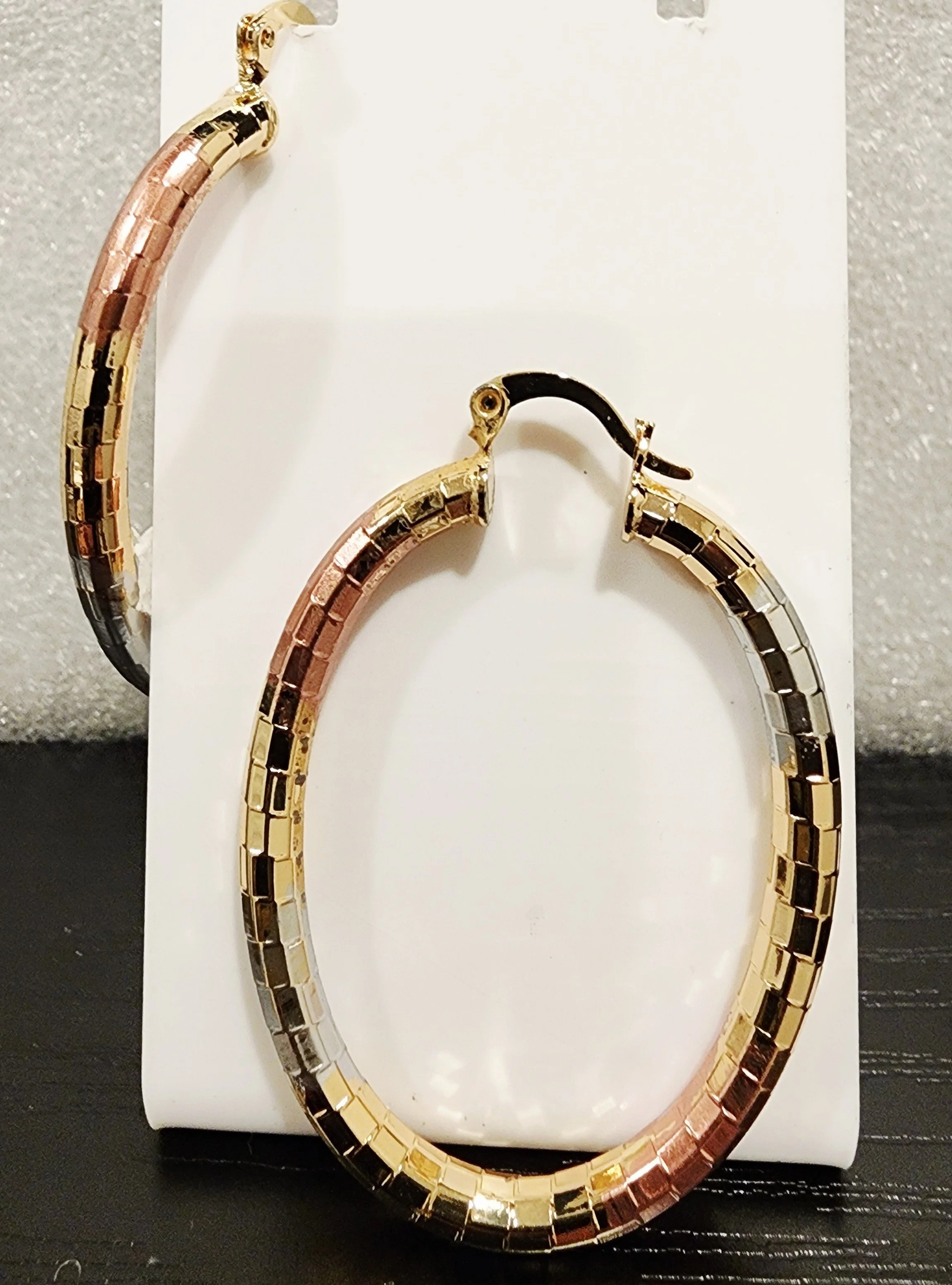 Oval three tone earrings