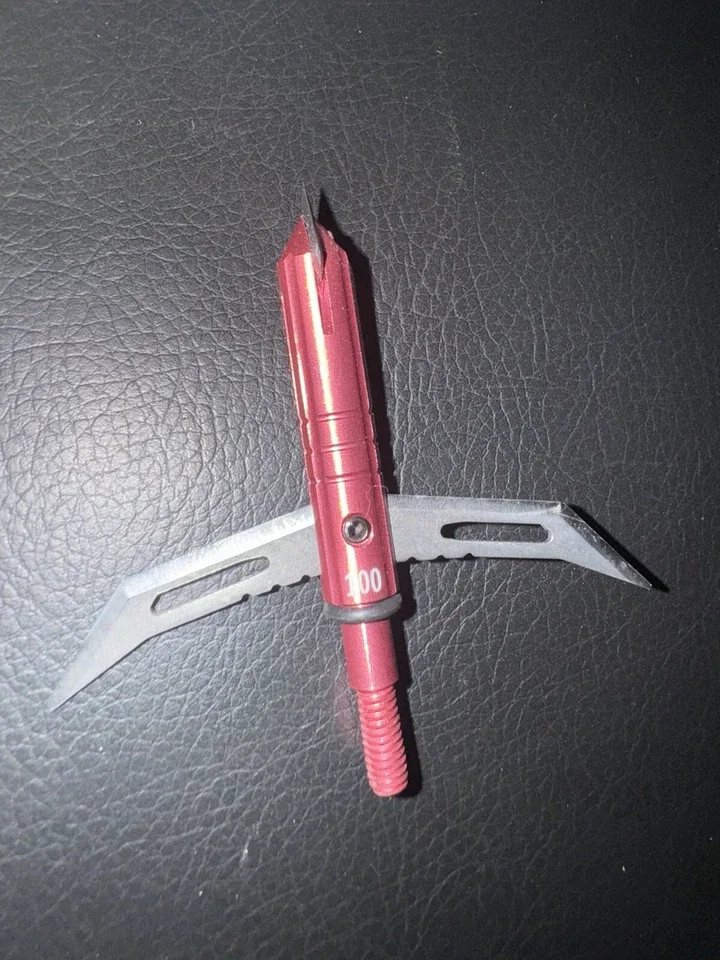 3 Heads. Xecutioner Expandable 100 Grain Broadhead Pink Edition executioner. (2).webp