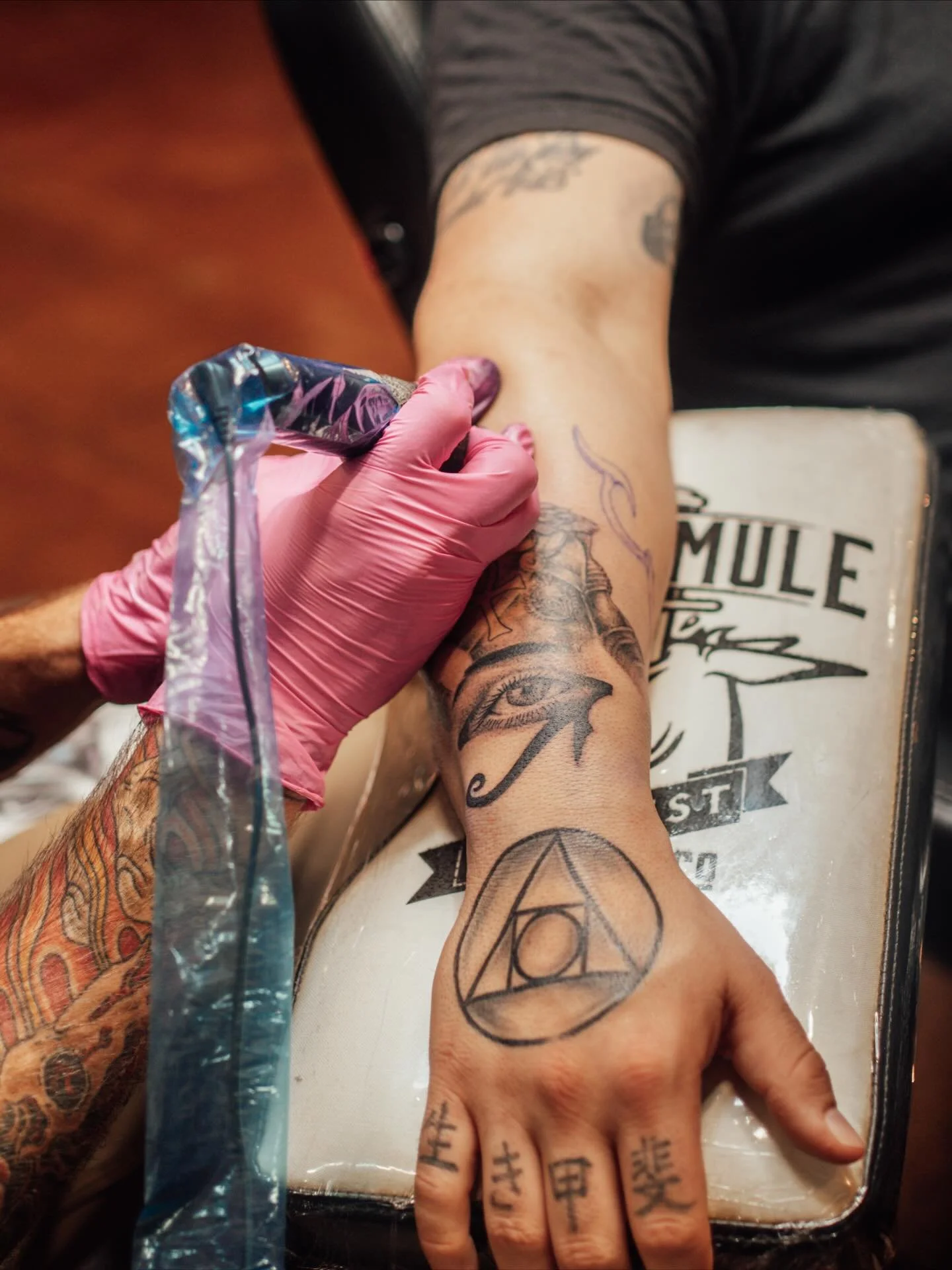 A killer start to a larger project 👁️
#Thoth#thothtattoo