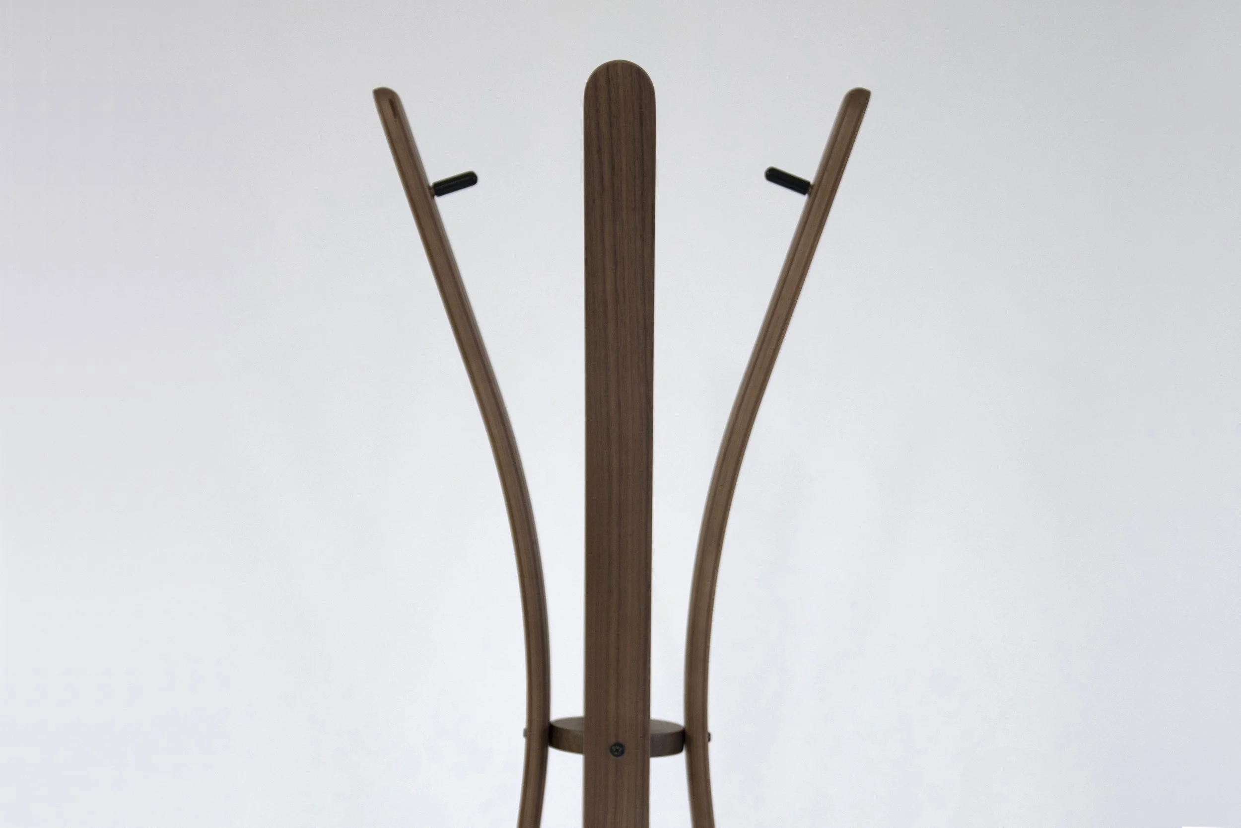 bud_coat_hanger_03.jpg