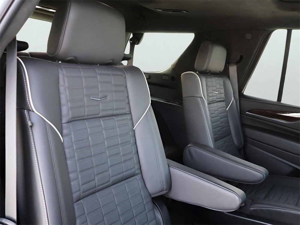 Cadillac Escalade ESV 7-Passenger Group Edition — Colorado mountain and ski transfers