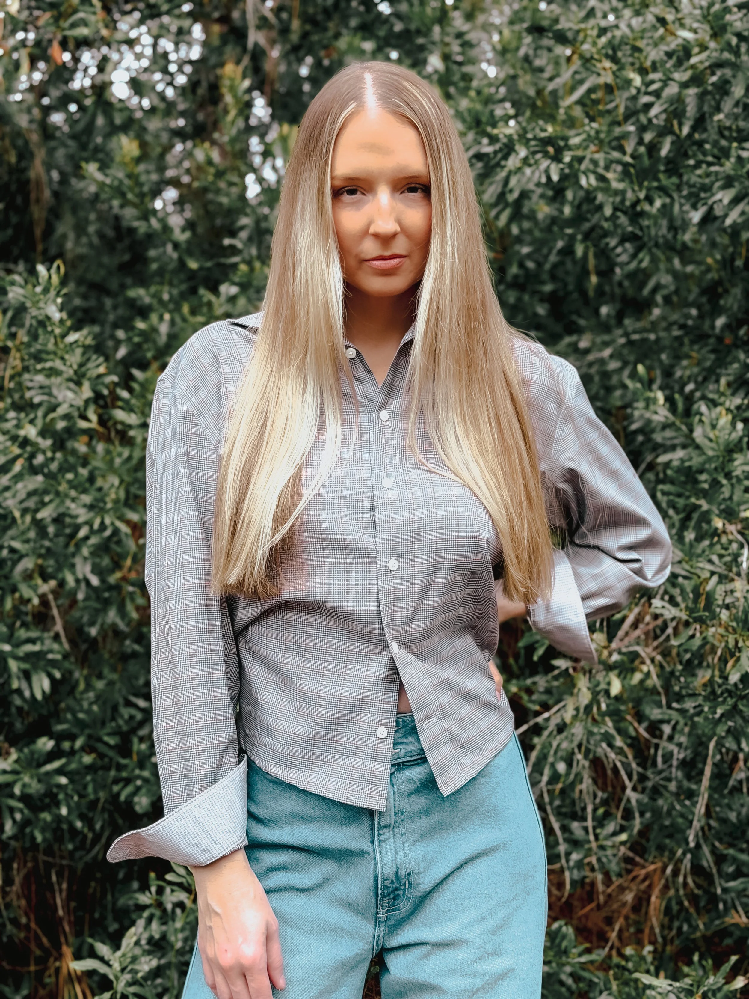 The Jaden Button Up-Slate/Crimson