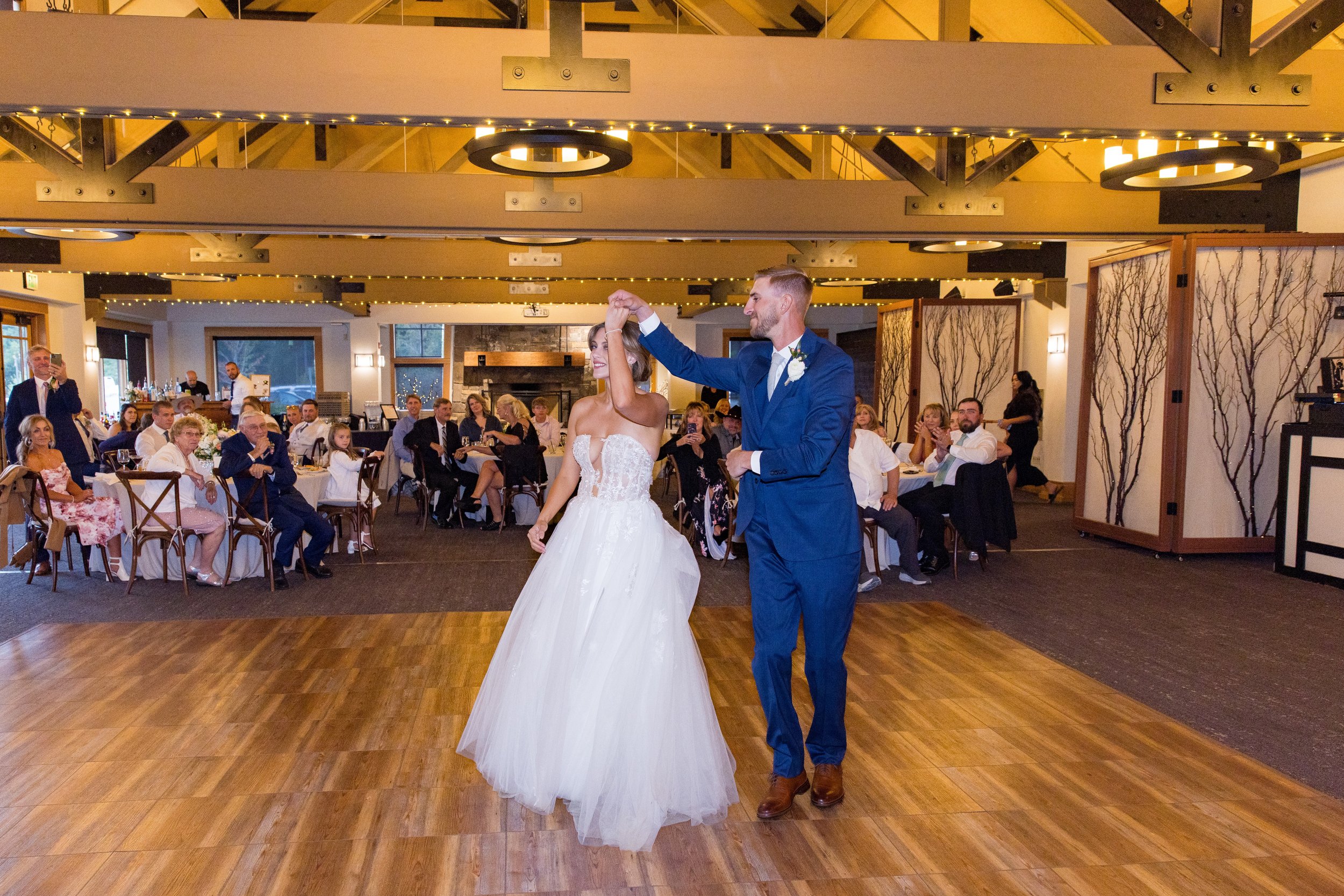 Should You Cut Your Wedding Guest List to Save Money? Maybe Not.