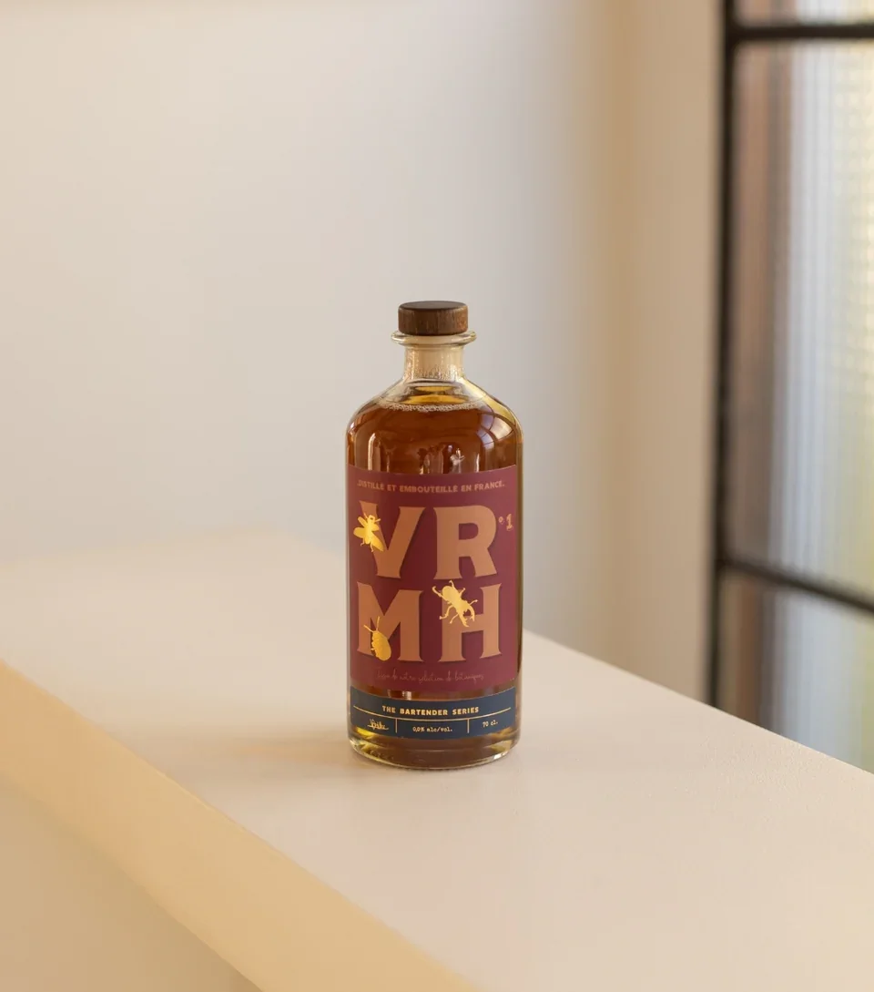 JNPR_Bouteille_VRMH_Studiomimi.webp