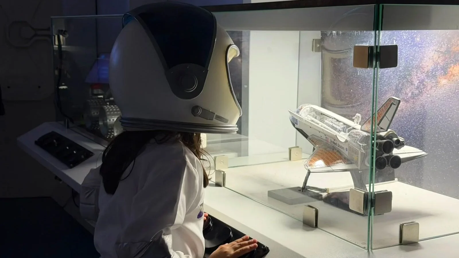 Explora y Centros del Saber lanzan cursos de verano de ciencia, tecnología y creatividad