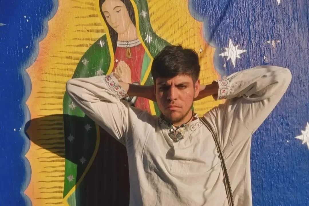 ¡Orgullo leonés! Artista Tuxamee expondrá sus obras en Francia