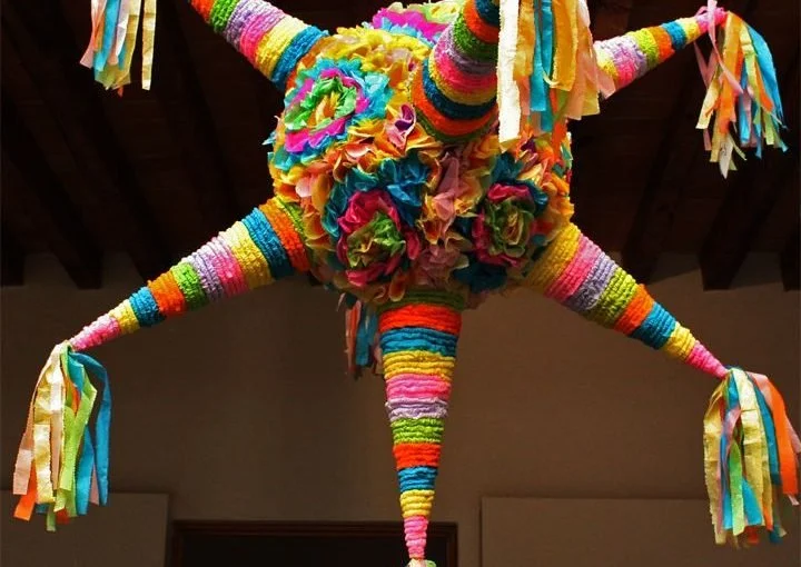 FERIA DE LA PIÑATA