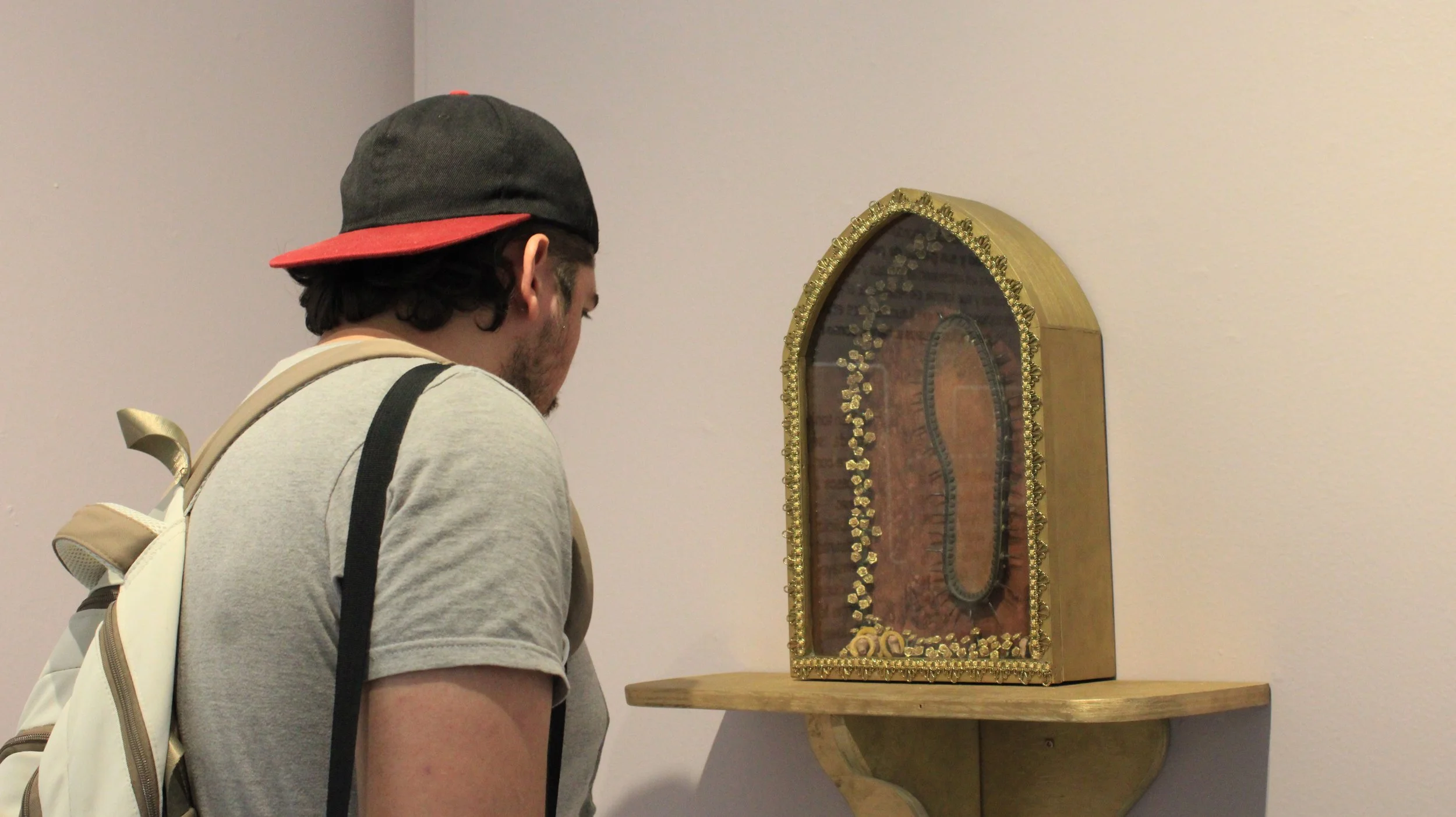 Inauguran expo de 78 artistas en León como parte del Cervantino