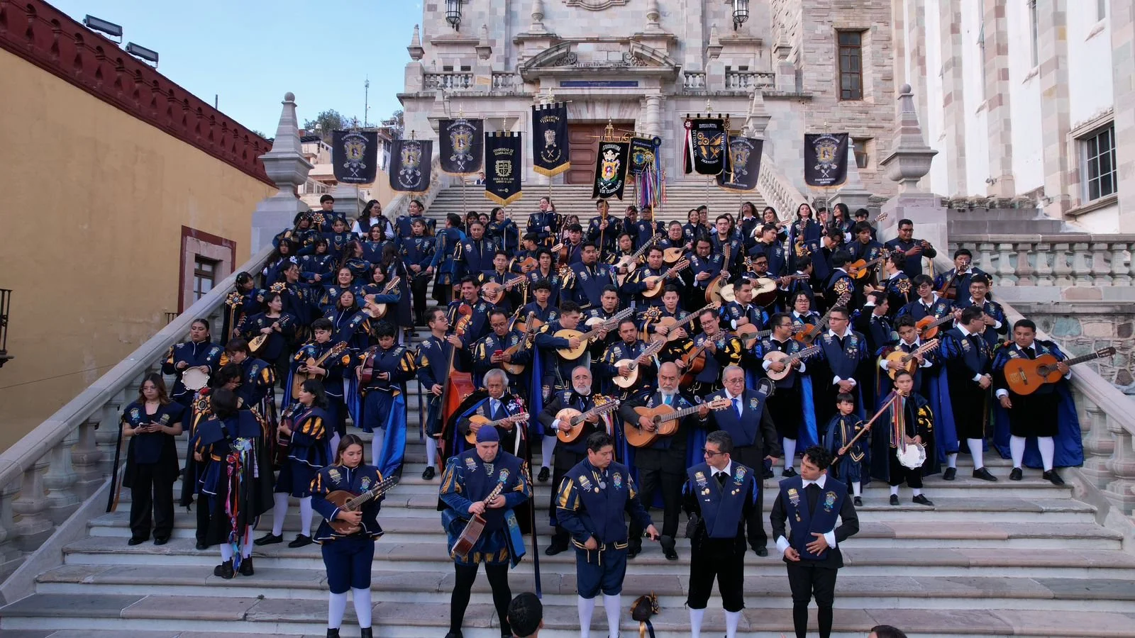 Estudiantinas de Guanajuato ya son Patrimonio Cultural
