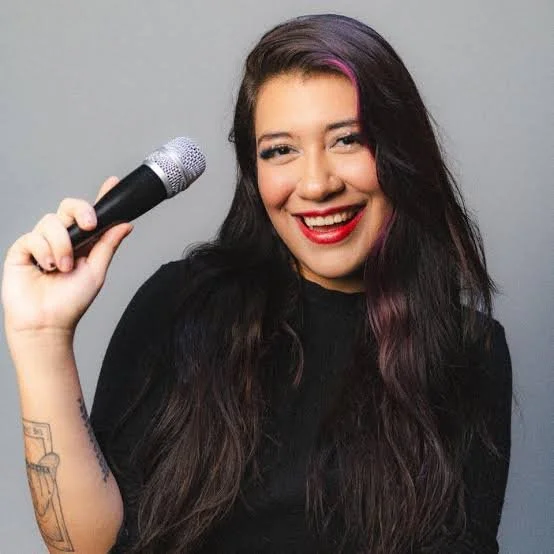 BRUJAJA: STAND UP COMEDY CON LIZ CERÓN
