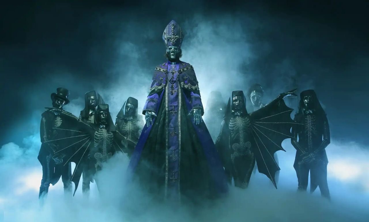 Los conciertos de Ghost en México llegarán a los cines con la película "2 BIG TO RIG"