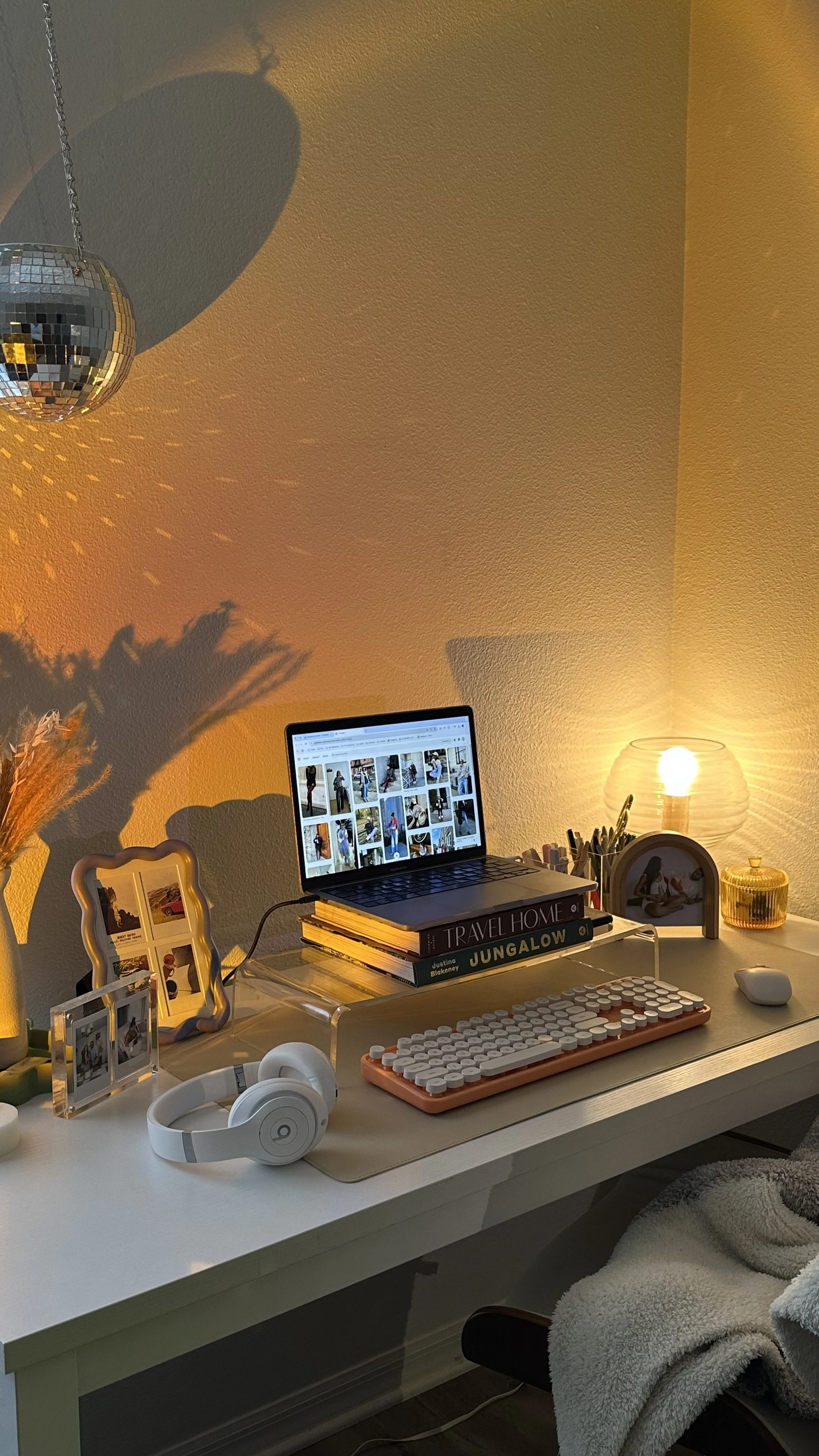 How to Actually Stay Focused When You Run a Business From Home