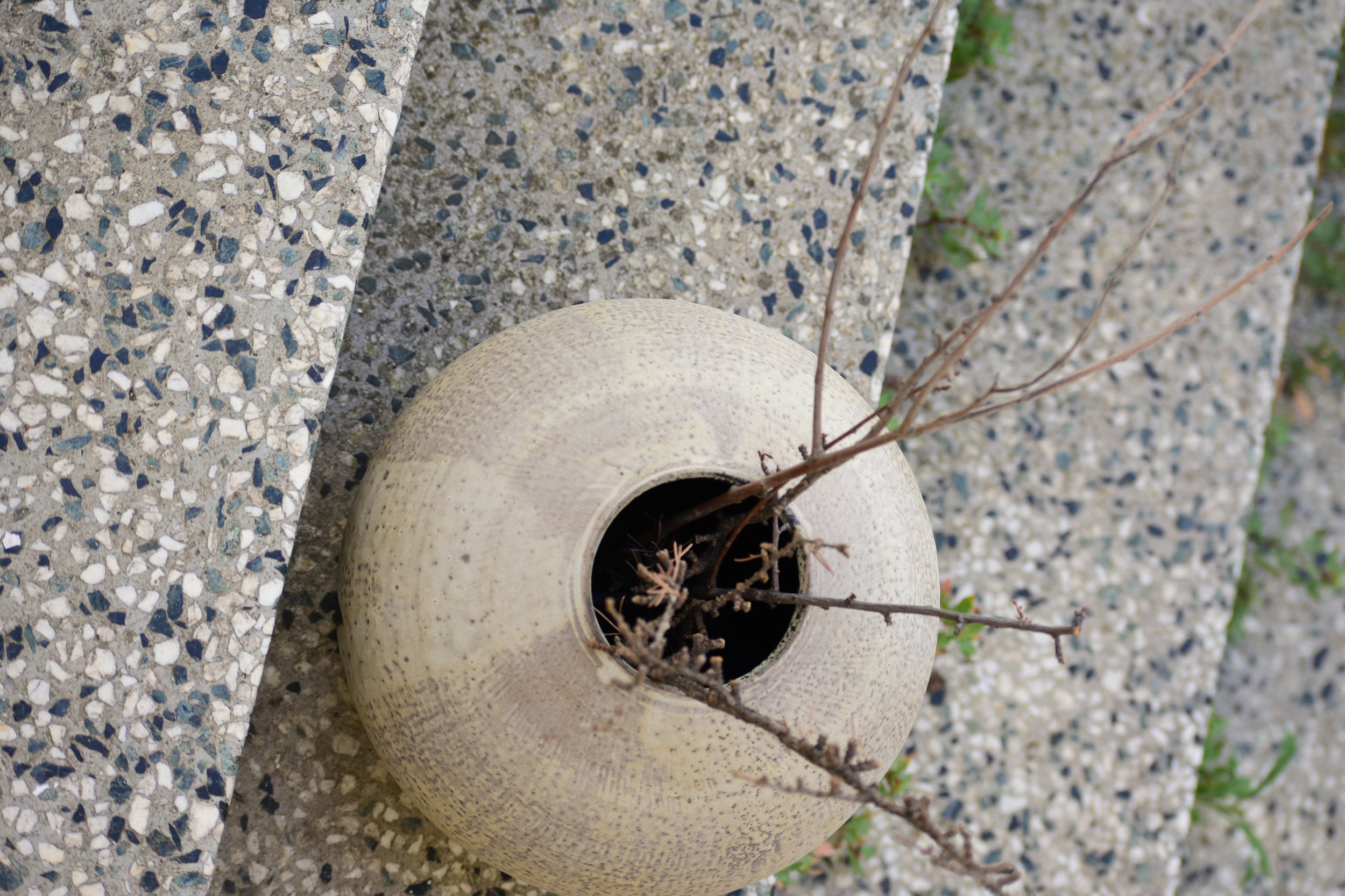 Moon Jar Vase Minus Ceramics