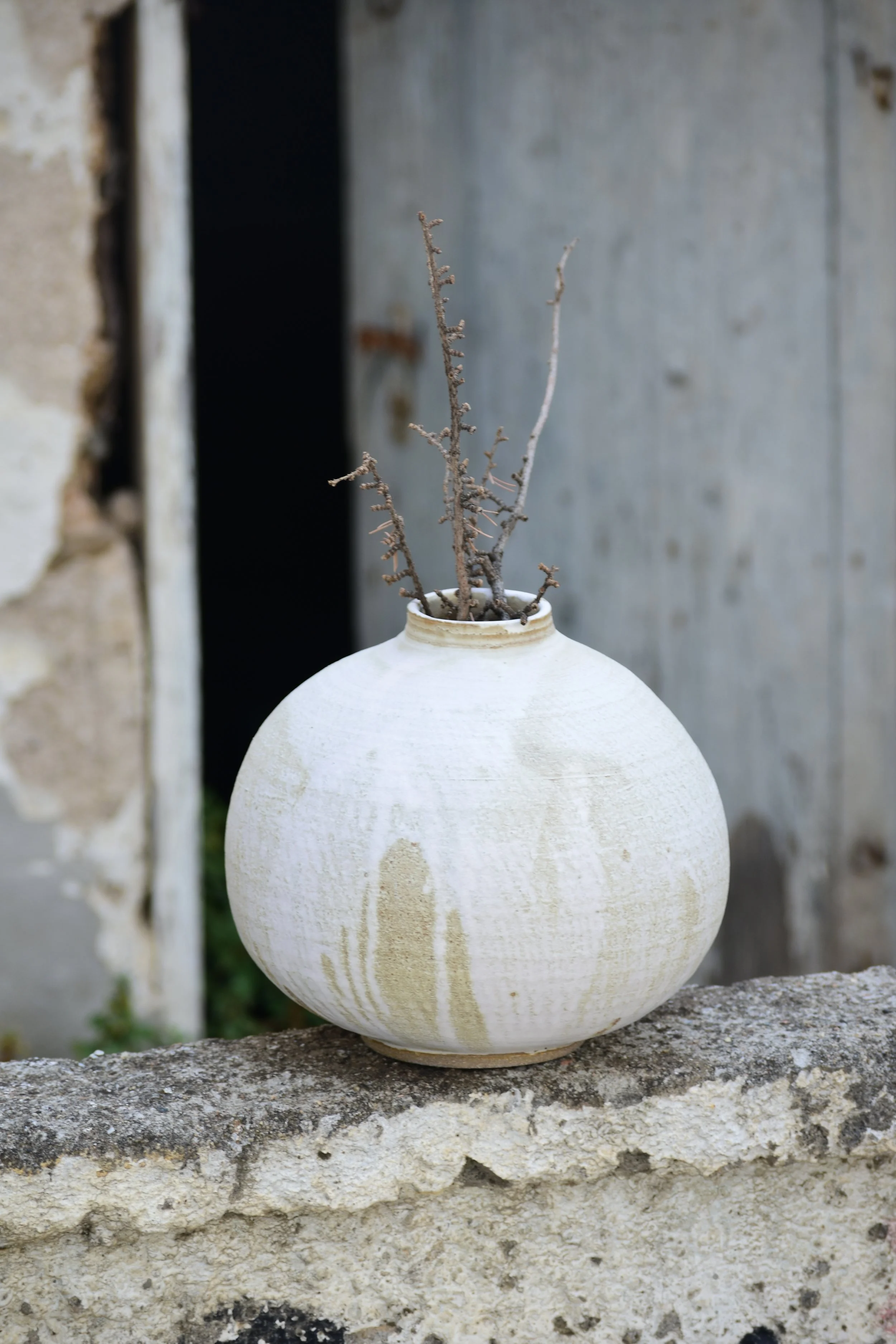 Moon Jar #2 / SAND