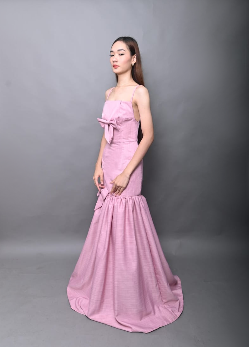 Adagio Quarter smooth.png