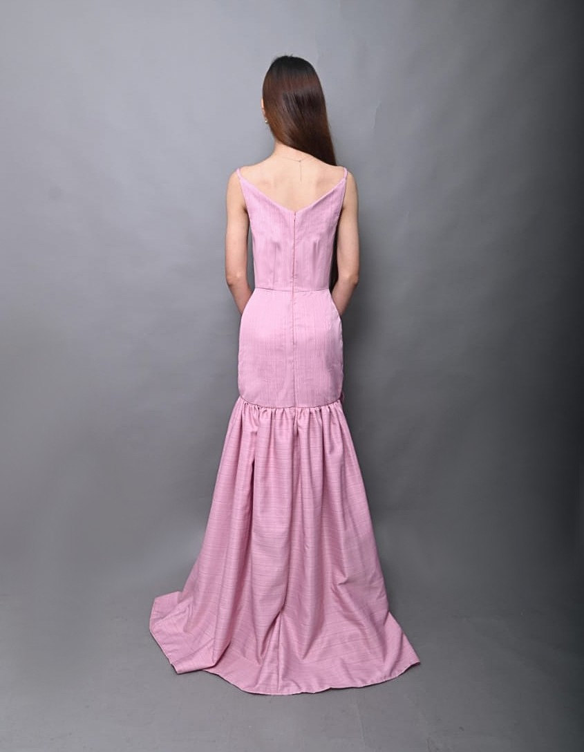 Adagio Full back smooth.png