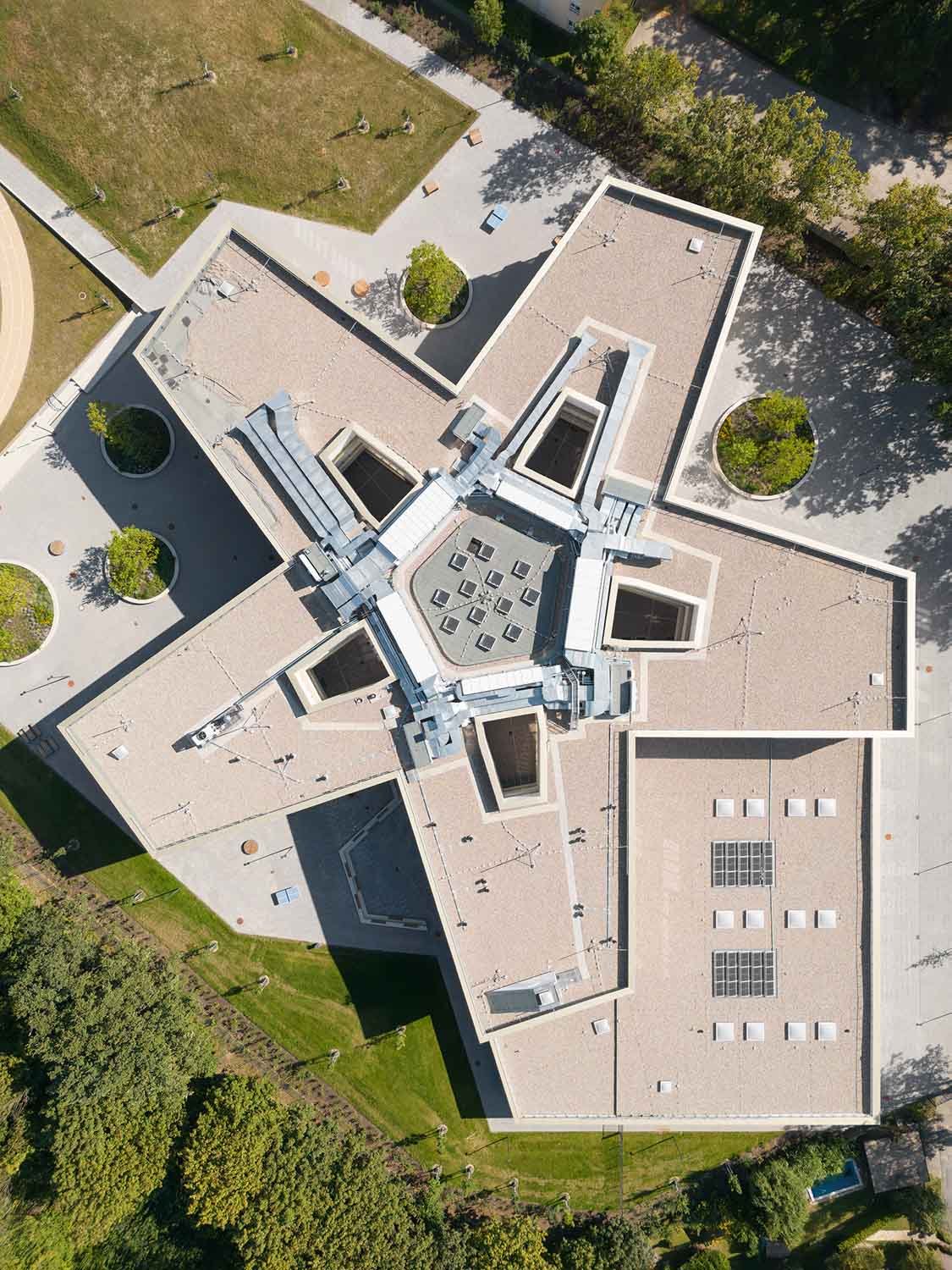 Architekturfotografie Grace-Hopper-Gesamtschule von NAK Architekten aus Berlin