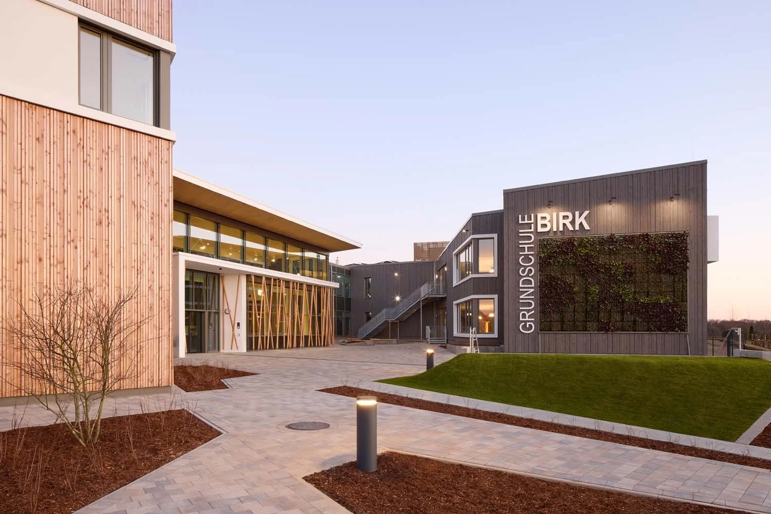 Architekturfotografie Bildungsbau Terhalle Holzbau