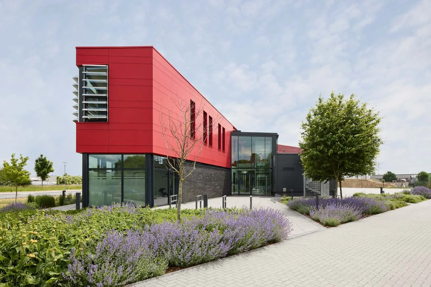 Architekturfotografie Neubau Feuerwache Alpen