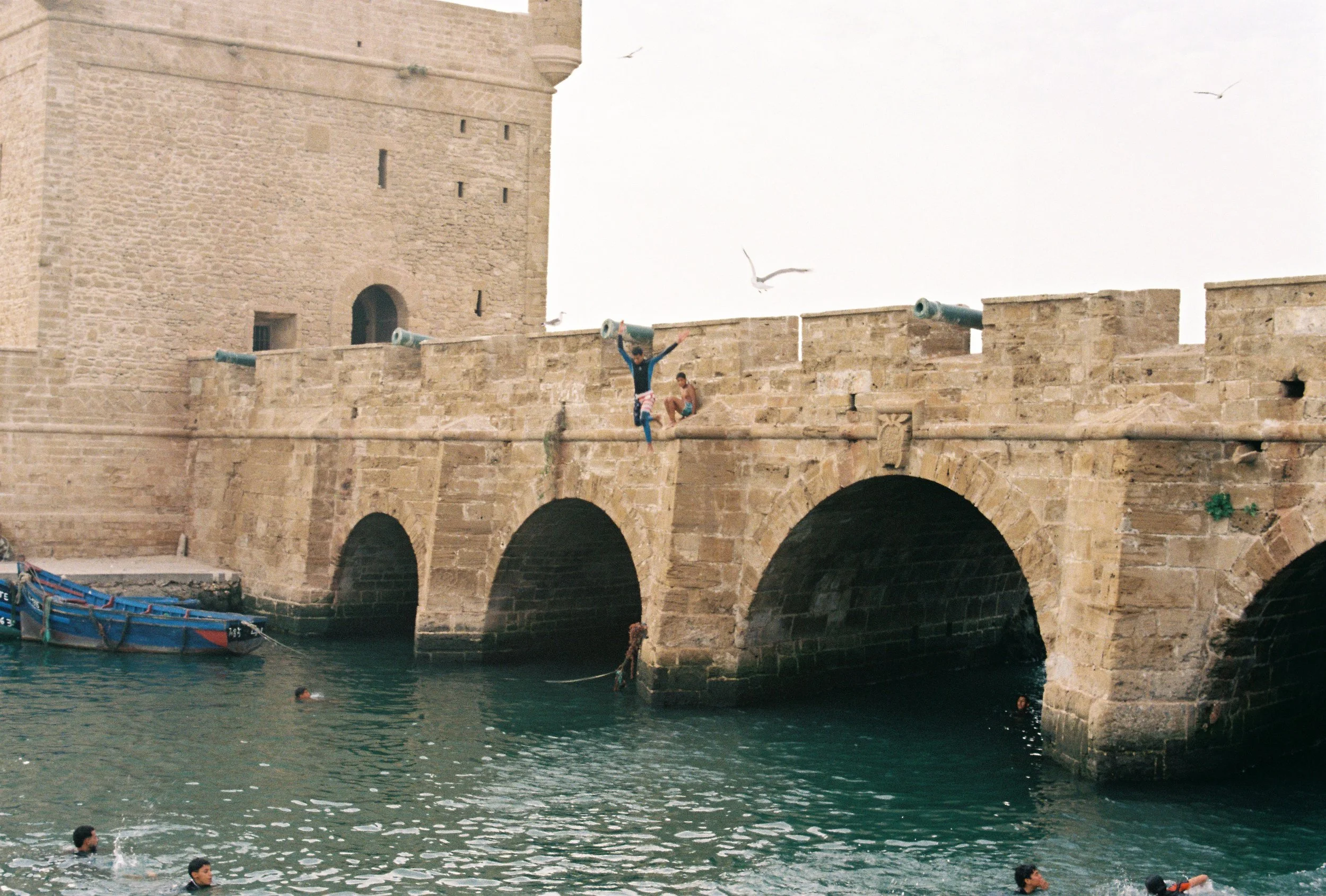 R1-08061-0009.JPG
