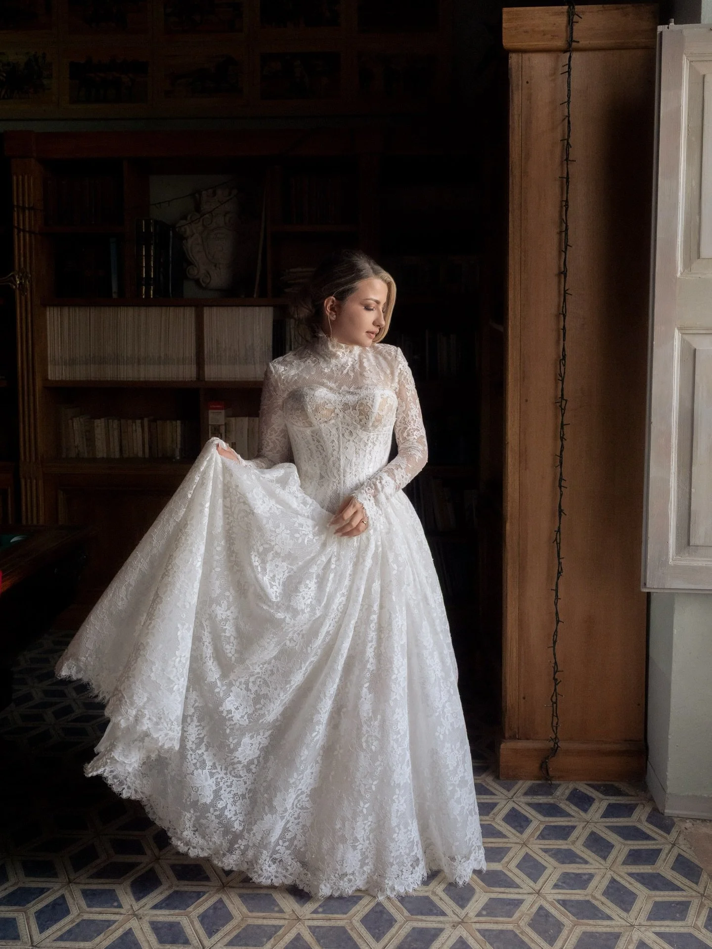 An ethereal setting designed to whisper, not to impress.
For Giusy &amp; Giovanni, we envisioned a refined atmosphere of soft whites, delicate textures, and florals that seem to grow naturally within the space.

Every detail was thoughtfully curated 