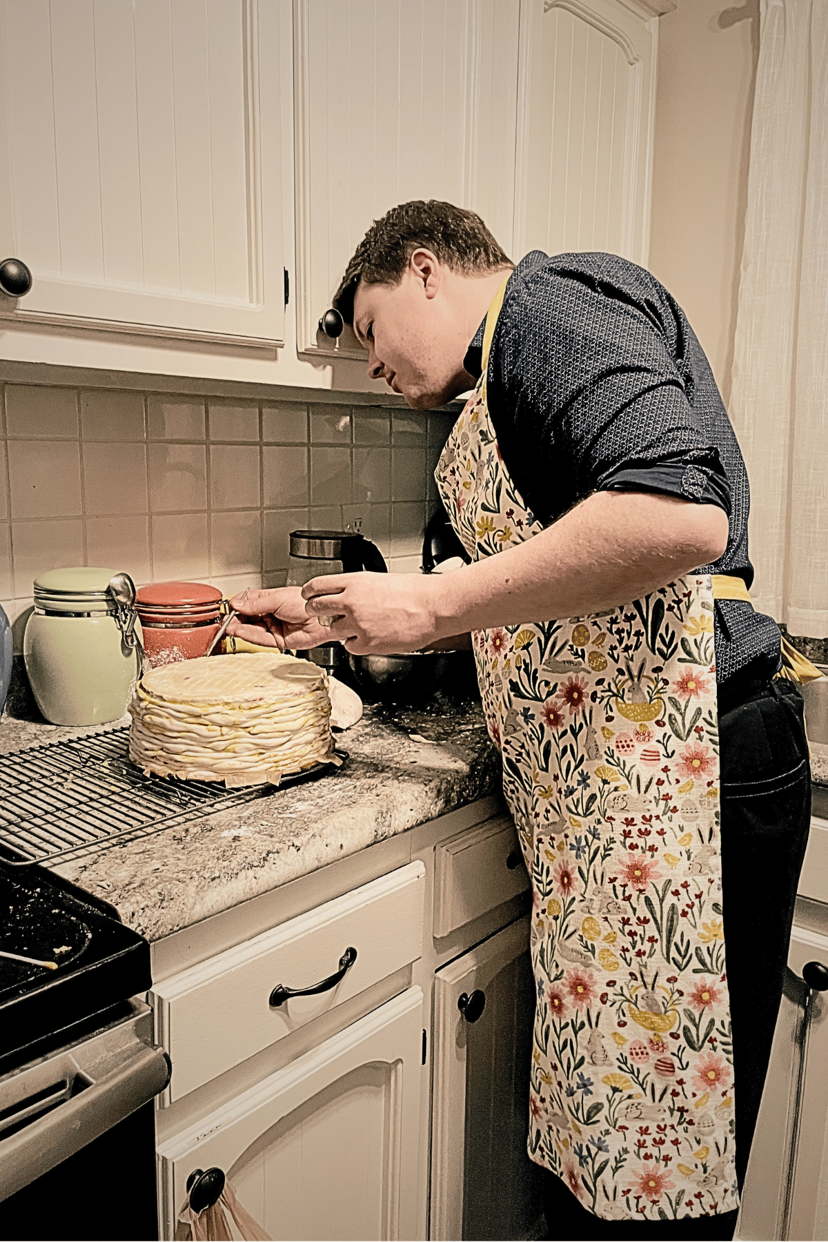 Co-founder Matthew works on a cake  - Merry Berry Confection Co. | Micro-bakery specializing in holiday bakes + dessert bars for weddings + events | Cary, NC
