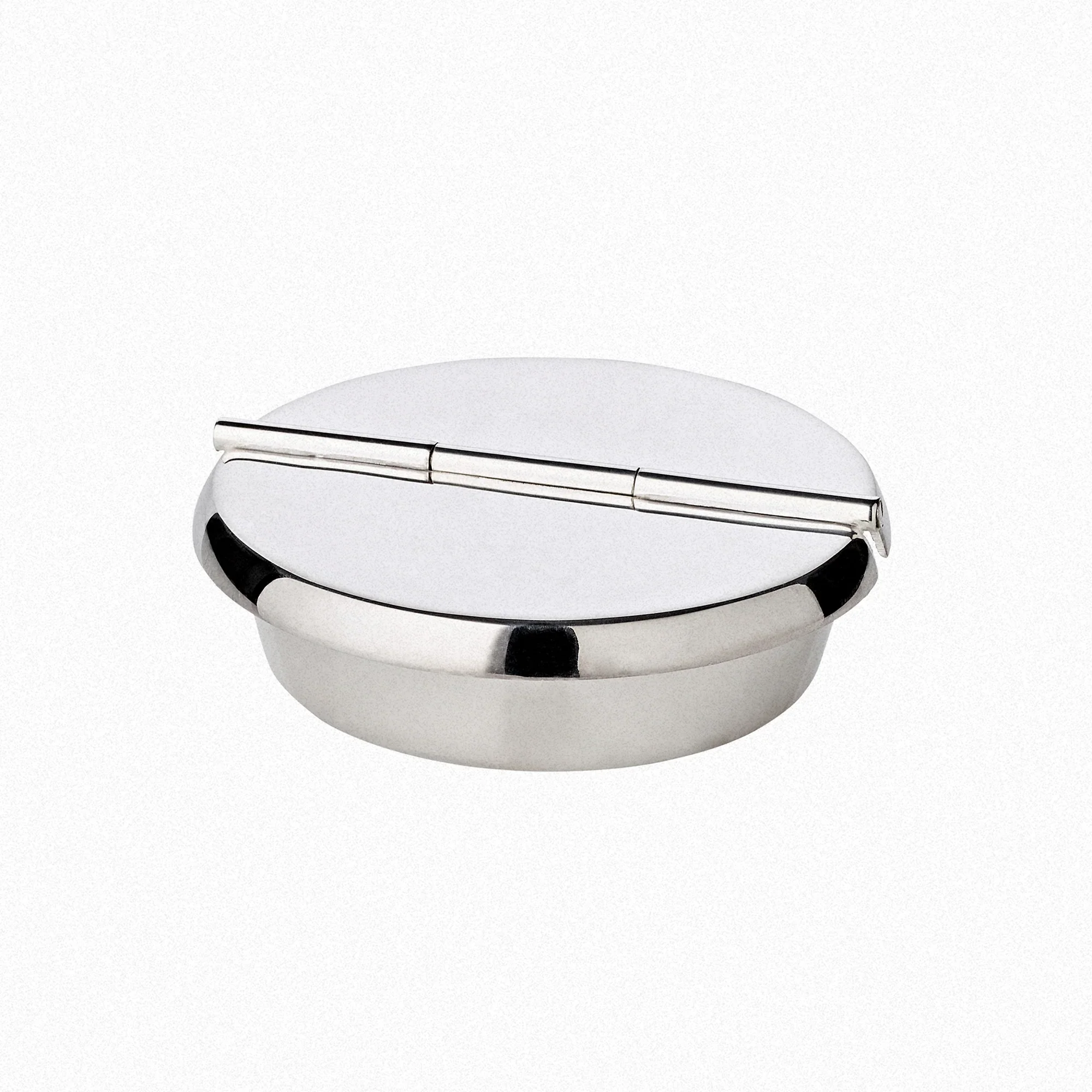 dzard Aschenbecher Silber – versilberter Premium-Aschenbecher mit Deckel in Frontansicht