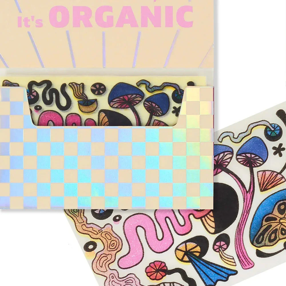 Organische und vegan bedruckte Premium papes von Fieldtrip in Holografischer Verpackung. Mit Drehanleitung für den perfekten joint.