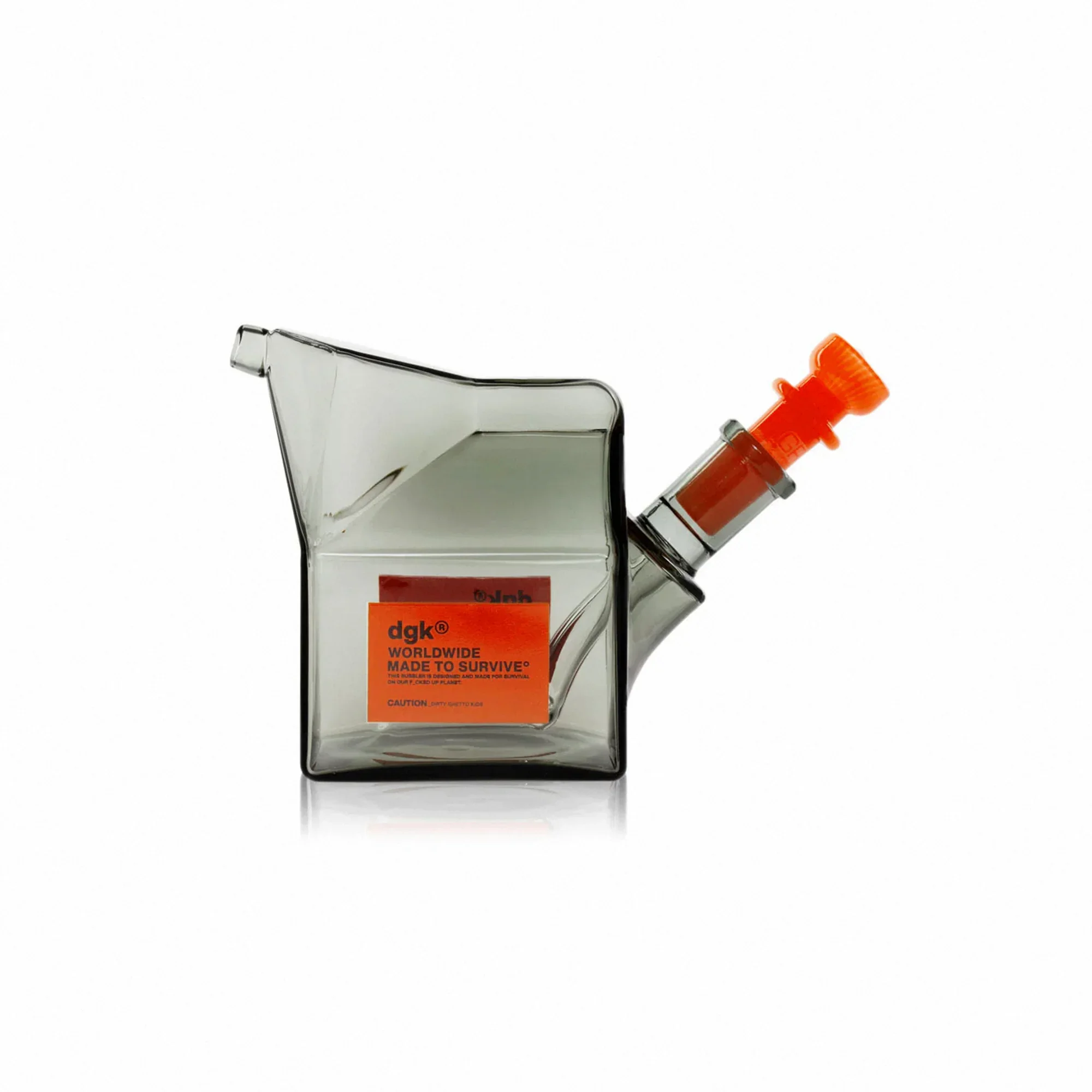 Der GRAV x DGK Milk Carton Bubbler ist eine Hommage an alle cannbbis Liebhaber.
