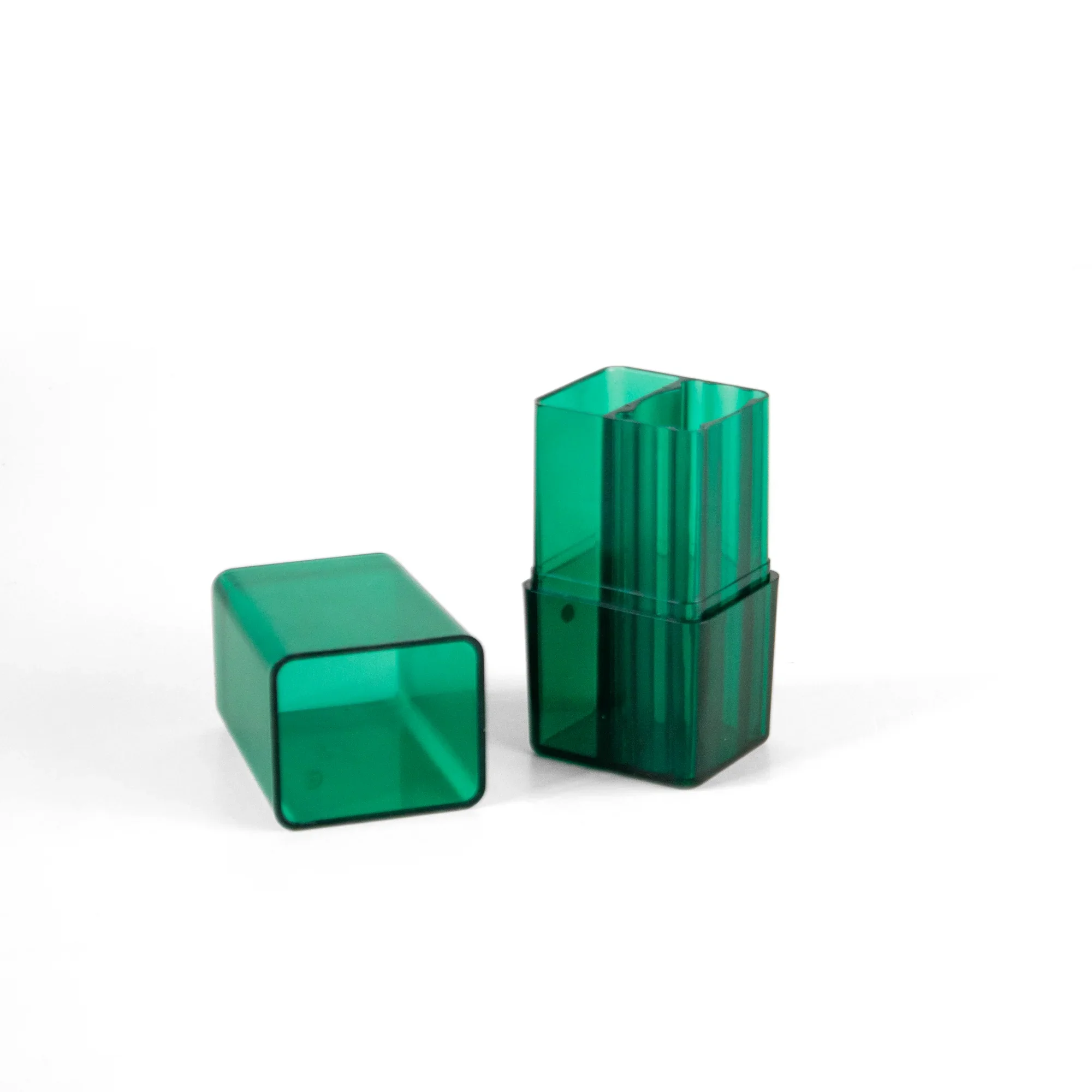 Charlotte Welch OG HauteBox in herb – geruchsdichte Aufbewahrungsbox für Joints und Cannabis Essentials in natürlichem Grünton