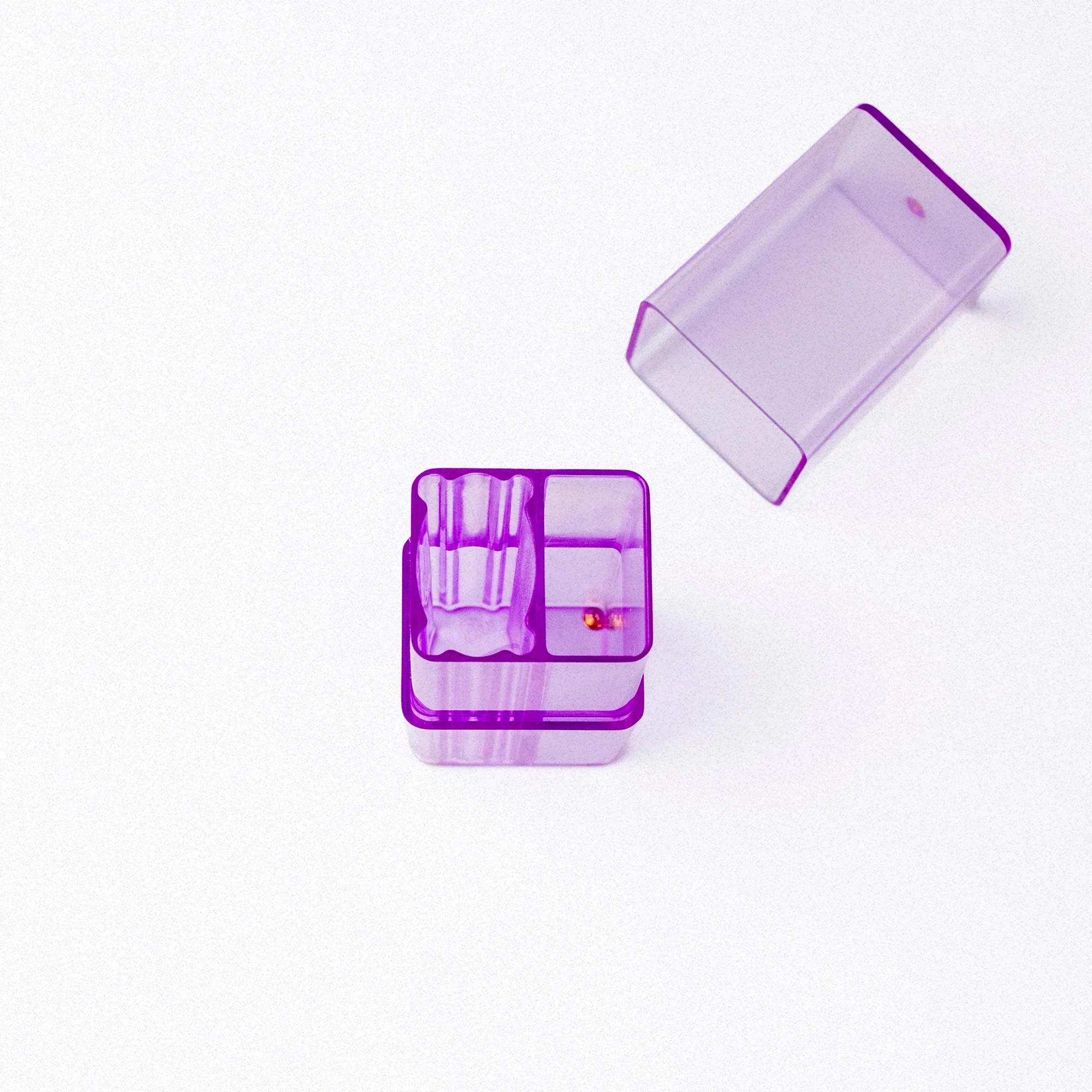 Charlotte Welch OG HauteBox in lavender – geruchsdichte Cannabis Box in sanftem Violettton