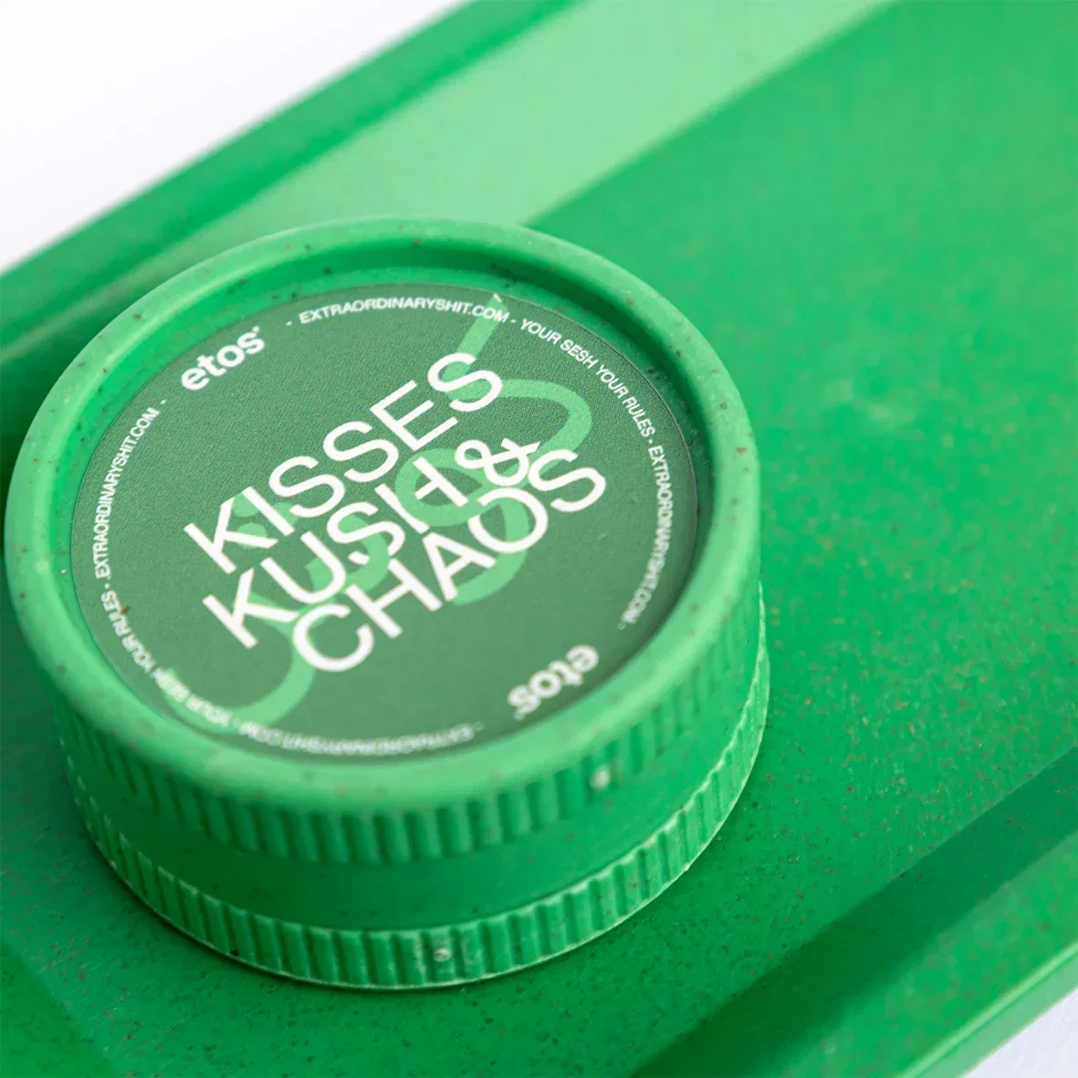 etos* Drehtablett und Grinder in Mint – kompaktes Zubehör für sauberes Drehen