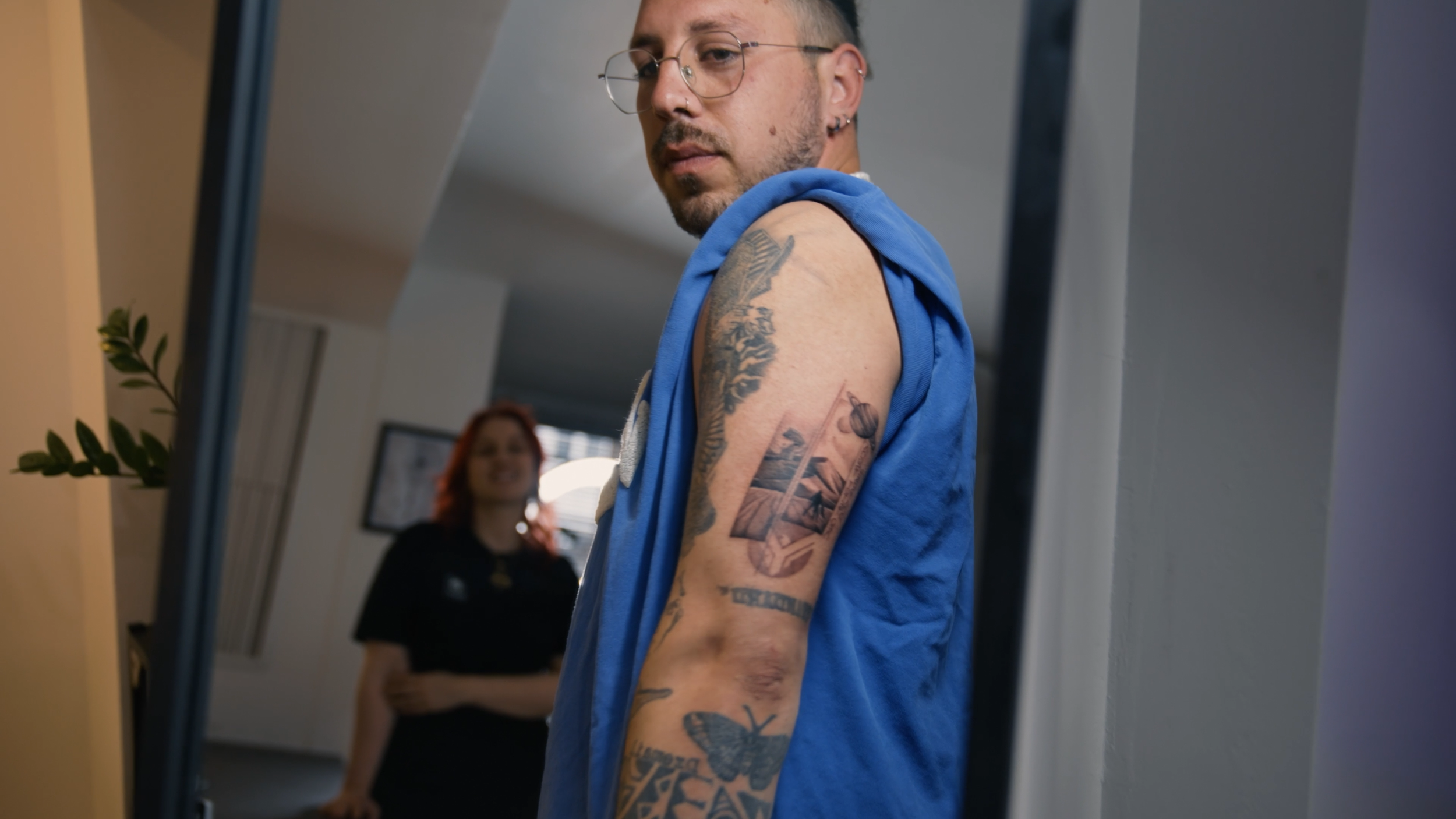 piercing_long_16_9.00_00_52_09.Standbild006.png
