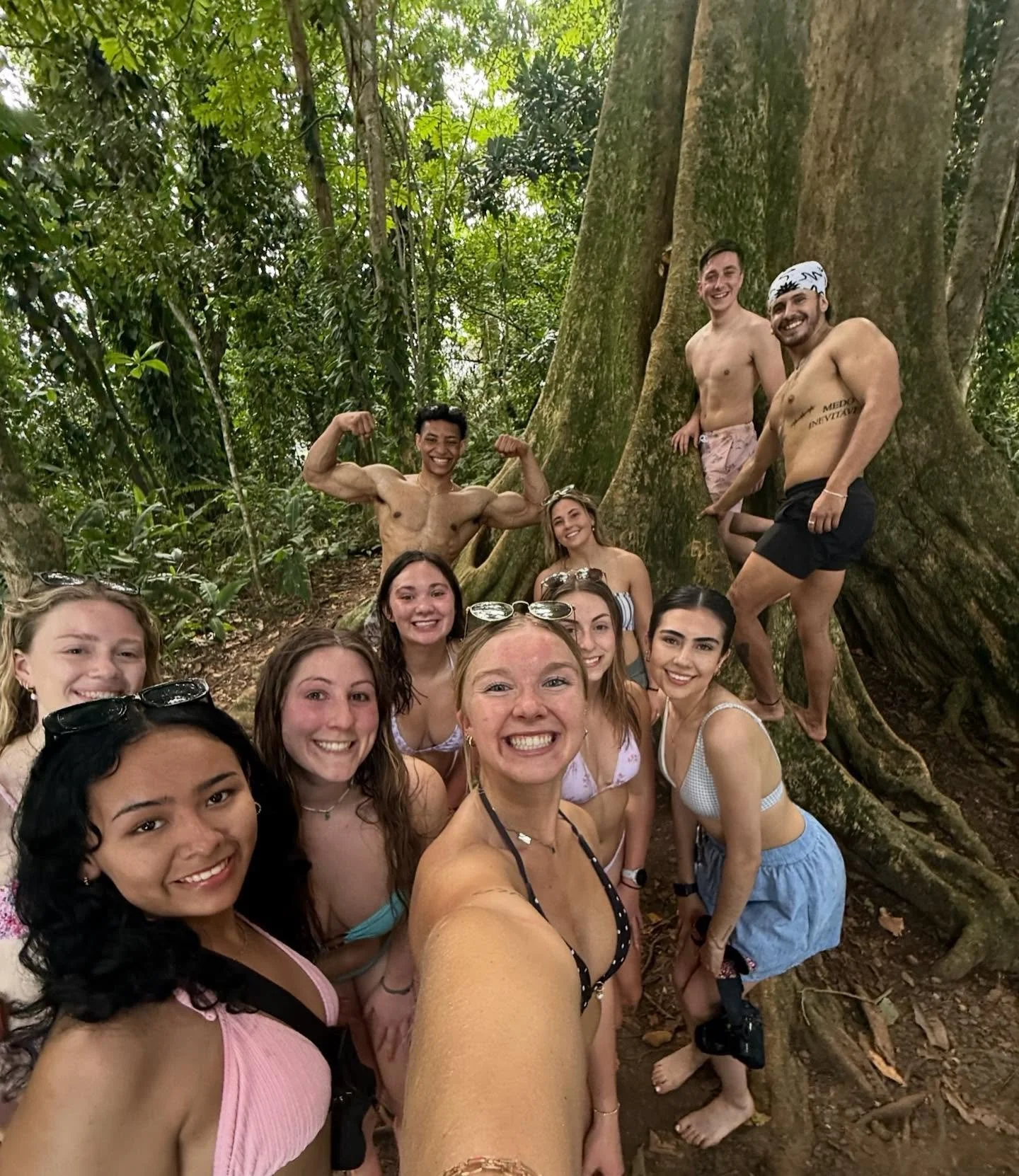 What an incredible first week in Costa Rica 🇨🇷✨
PT Clinics, Toucan Rescue Ranch, coffee farm, amazing food at Santer&iacute;a, and ending the week in beautiful Puerto Viejo 🌴
&bull;
&bull;
&bull;
#shadowinghours #prept #physicaltherapystudent #pta