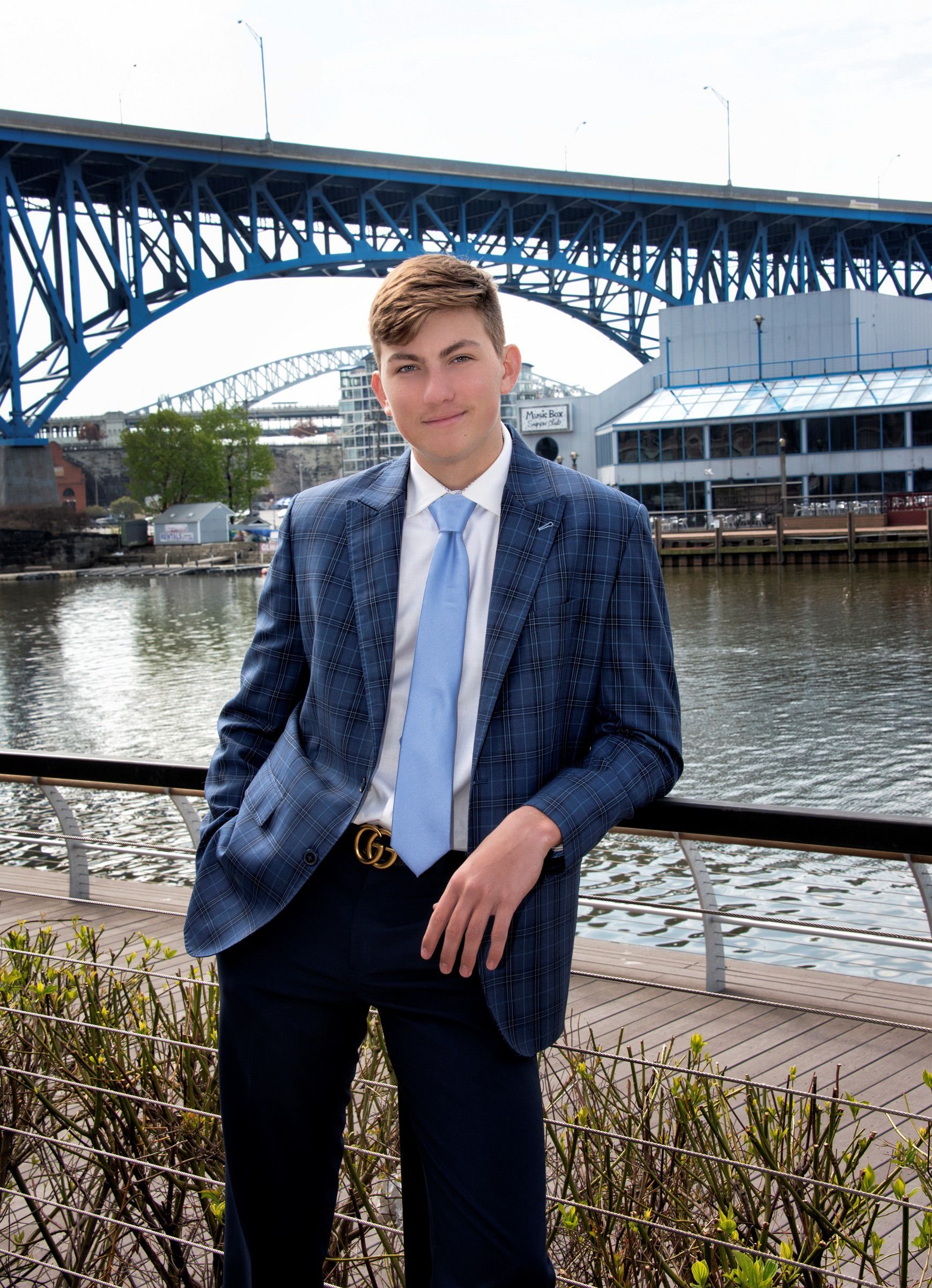 high school senior boy, the flats, cleveland ohio