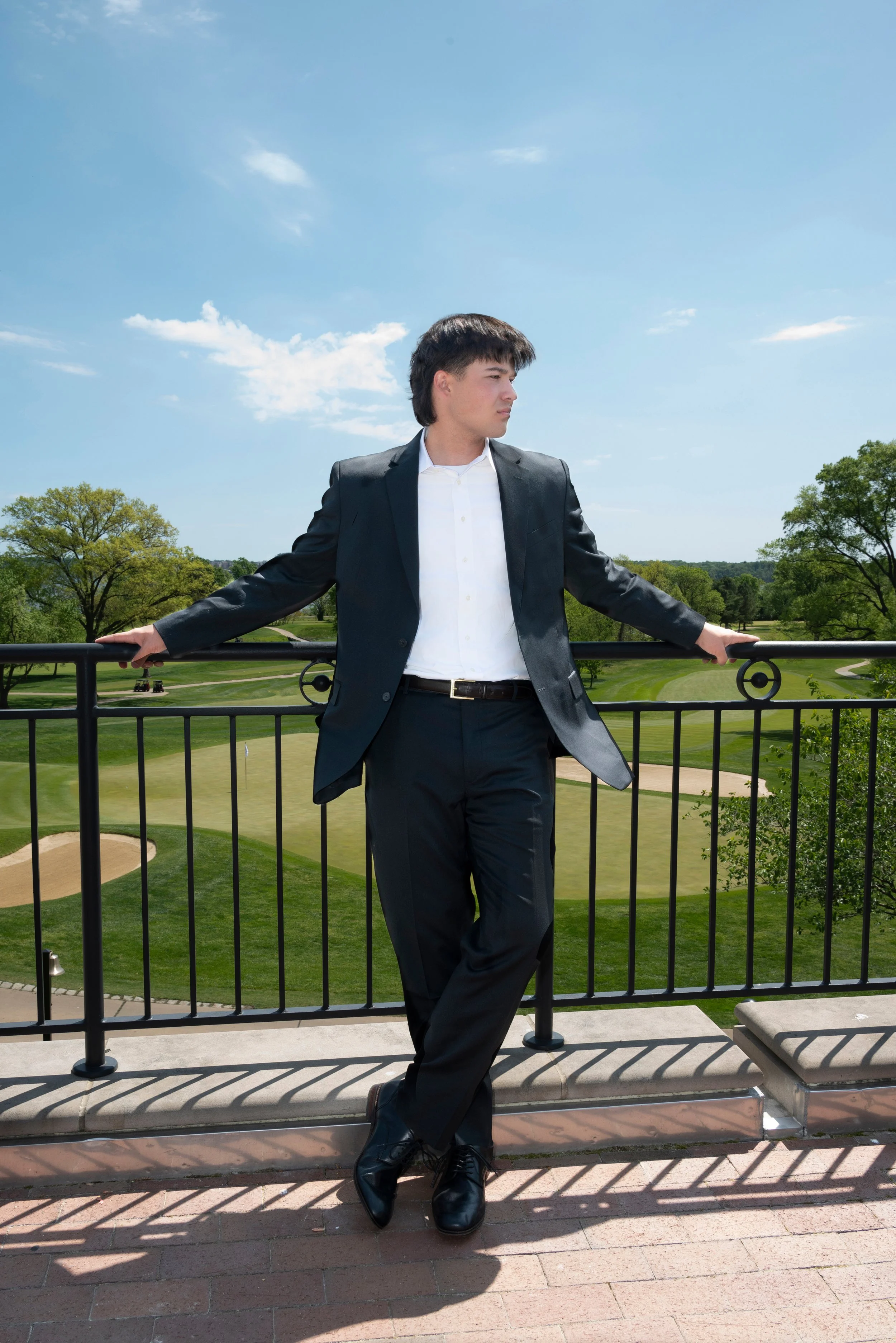 high school senior boy, golf course, washington dc