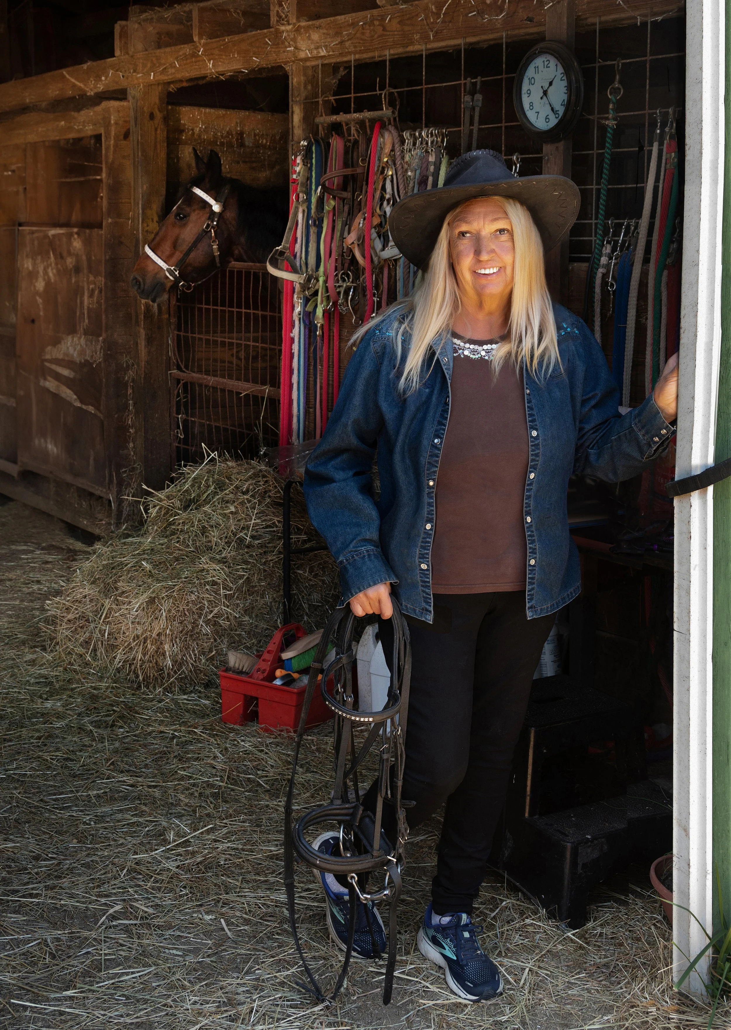 woman with horse  cleveland ohio
