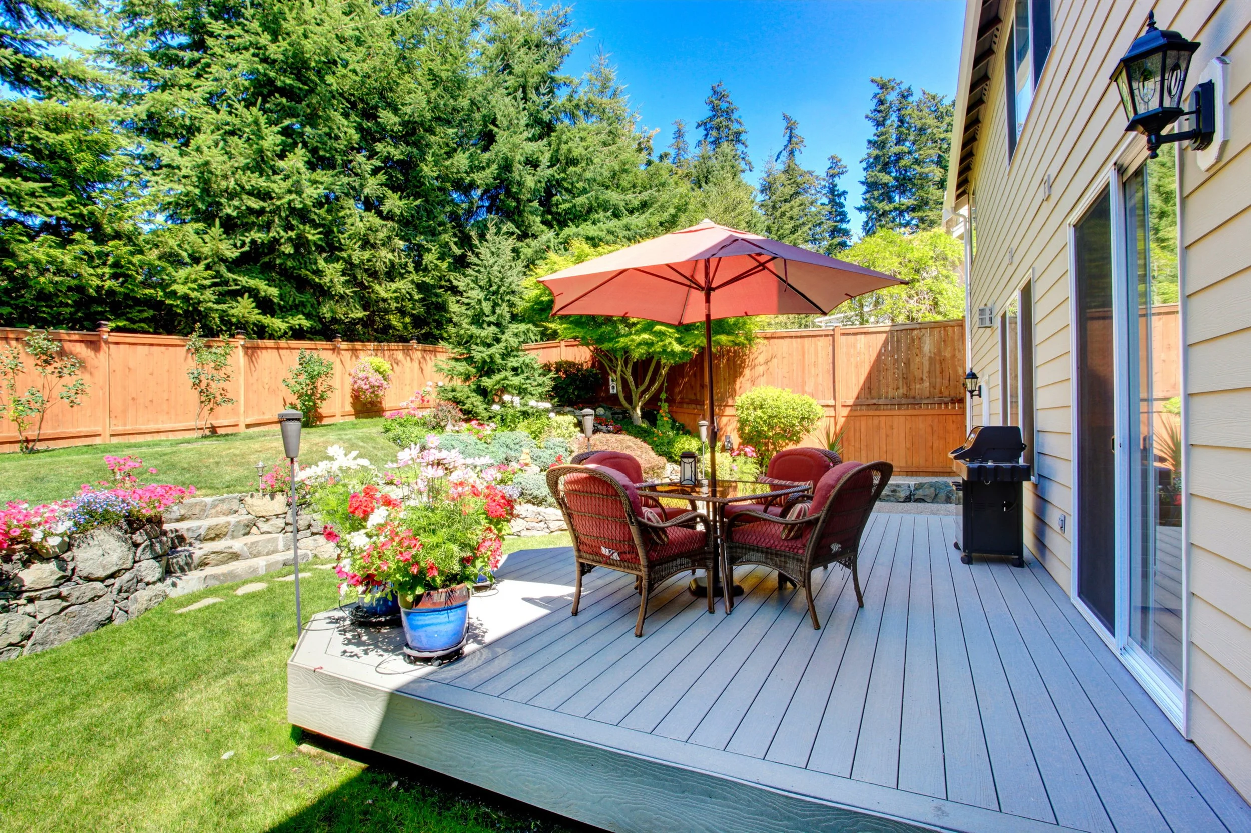 Simple Ways to Make Your Santa Cruz Mountains Outdoor Space Actually Usable This Spring