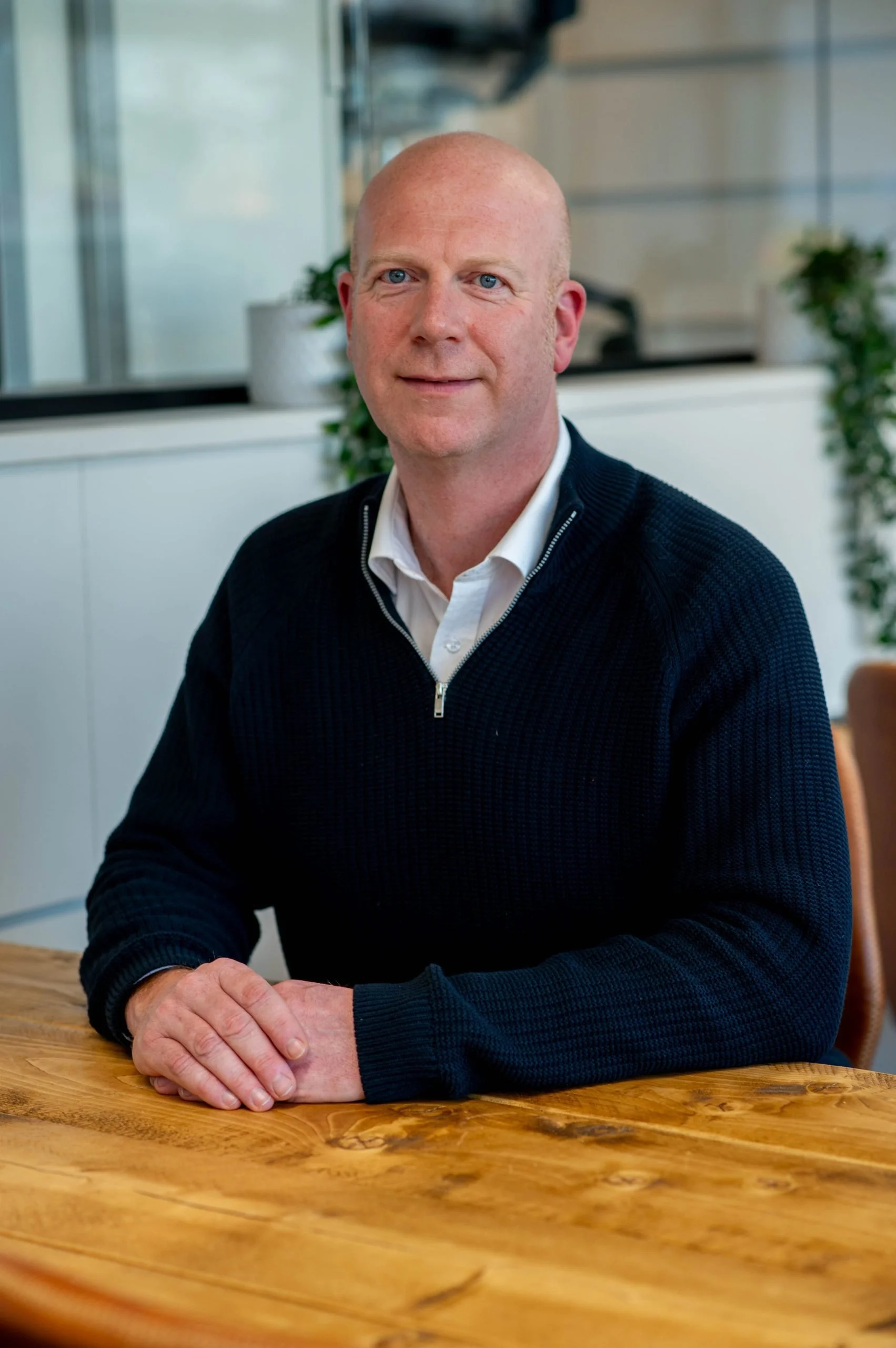 Alan Thompson, CEO, hi-impact