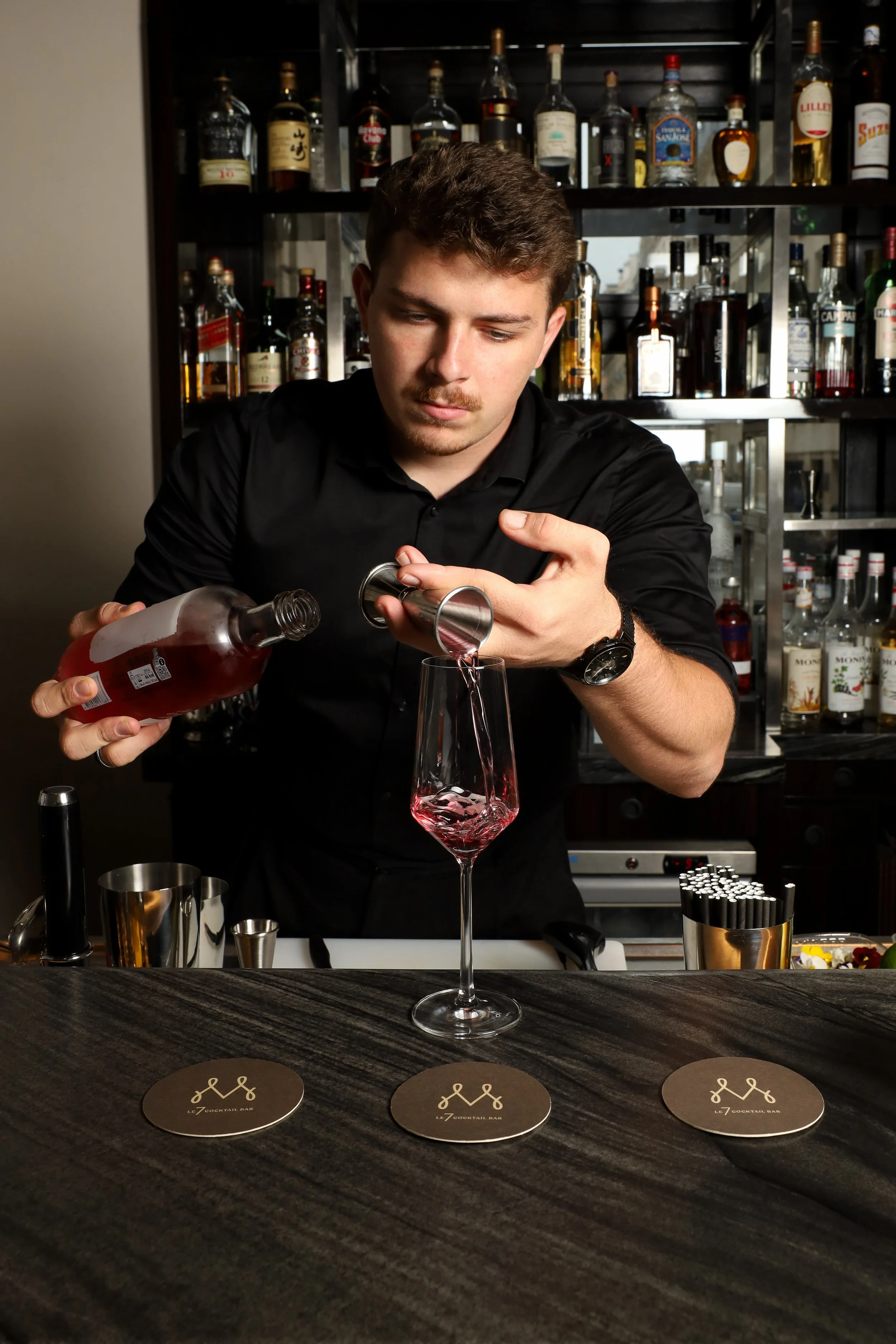 Le 7 Cocktail Bar, Paris