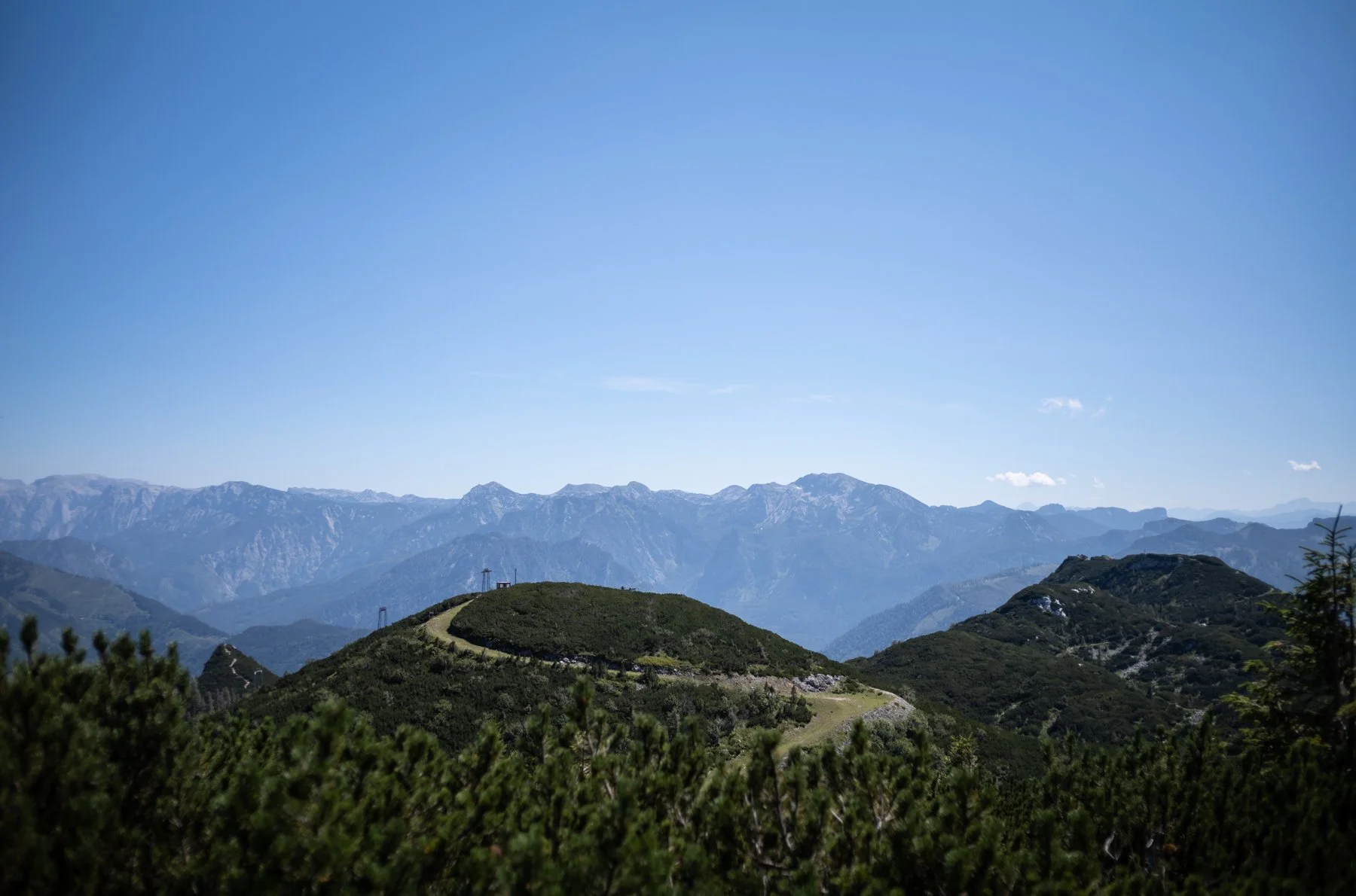 240730-L1008109-ON TOP OF FEUERKOGEL SIX.jpg