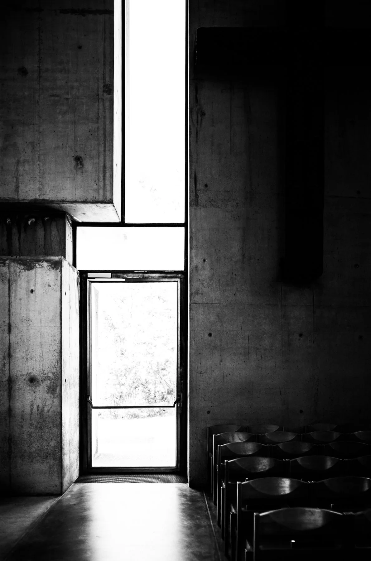 250601-L1002052-STONE METAPHOR EIGHT.jpg