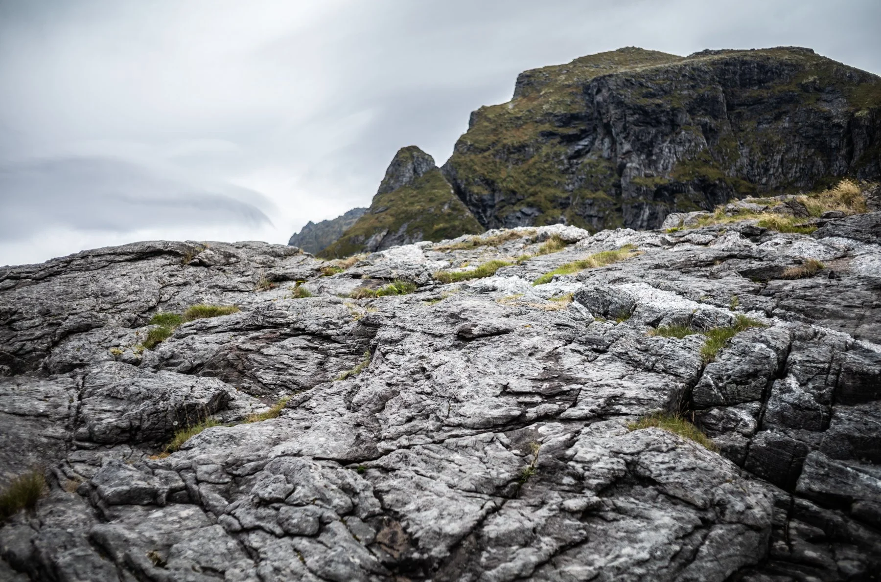 230919-L1005594-STONES & WIND FIVE.jpg