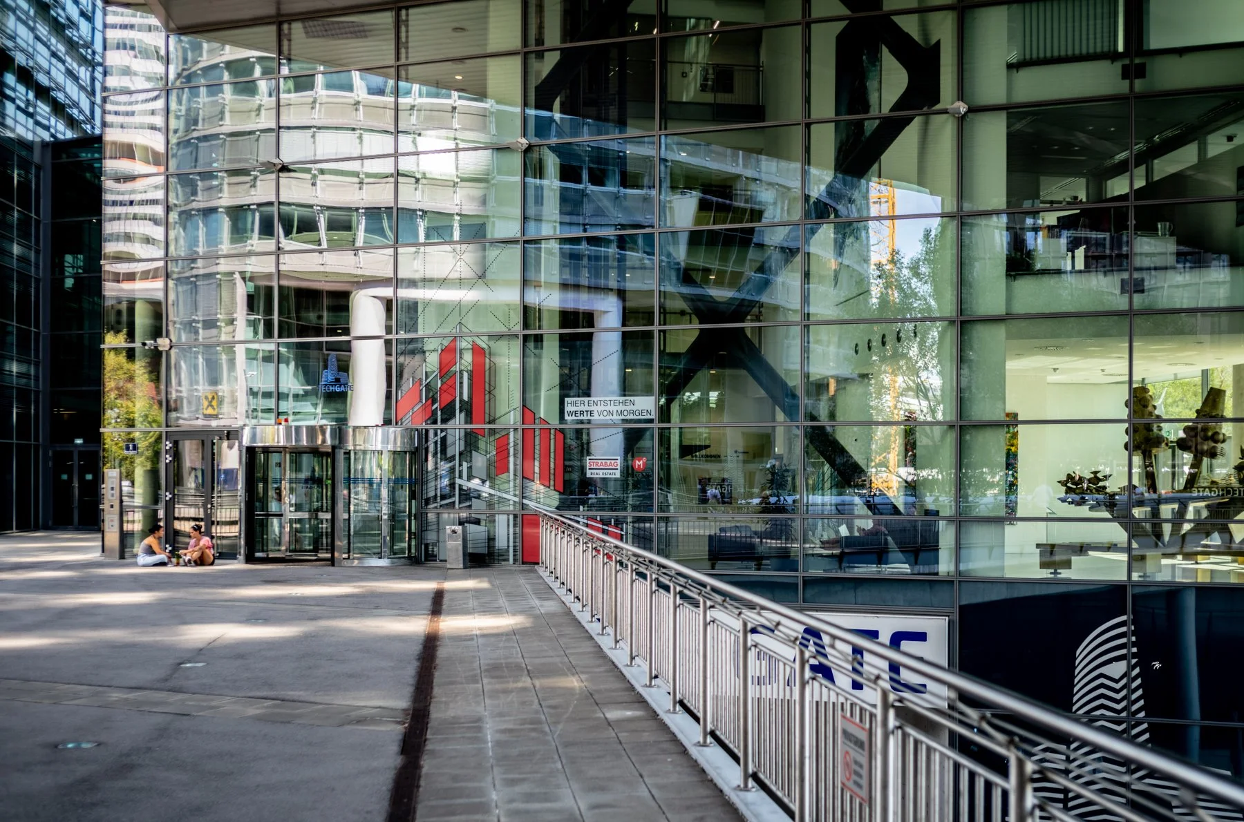 240813-L1008171-VIENNA XXI FOUR.jpg