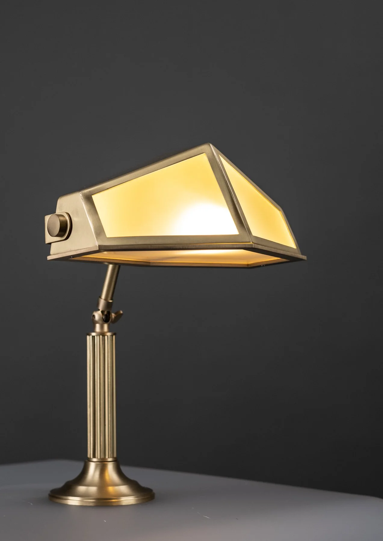 HE ART OF LAMP / PULLMAN TRAIN