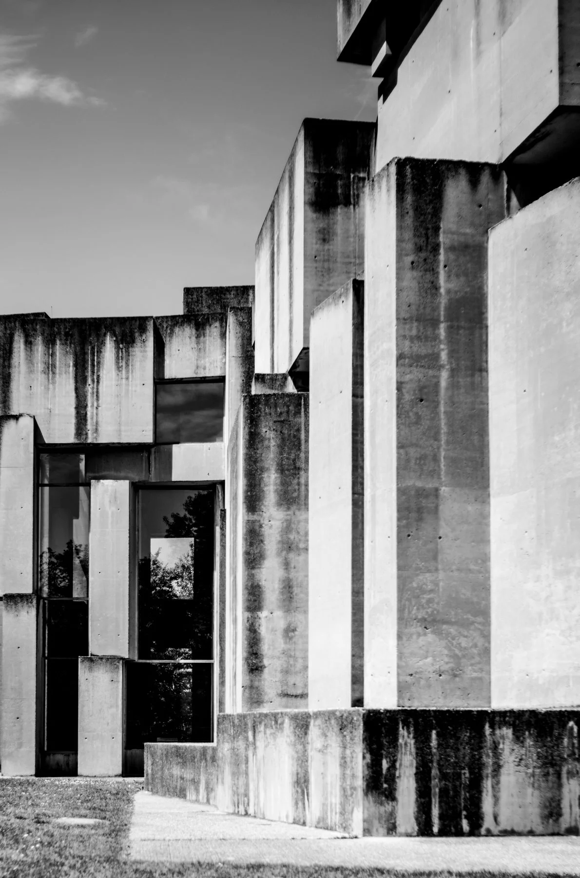 250601-L1002041-STONE METAPHOR THREE.jpg