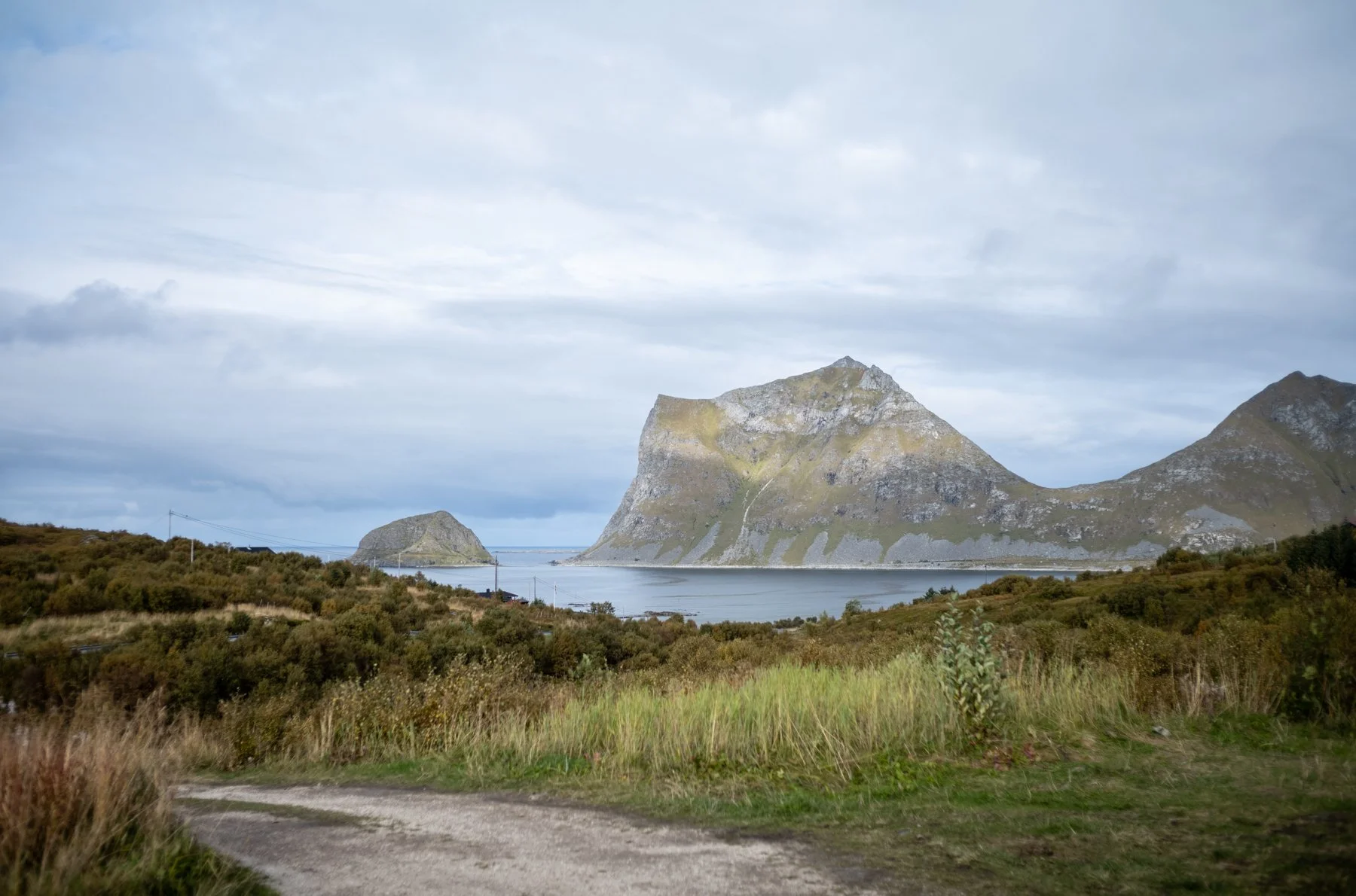 230918-L1005404-DRIVING LOFOTINS SIX.jpg